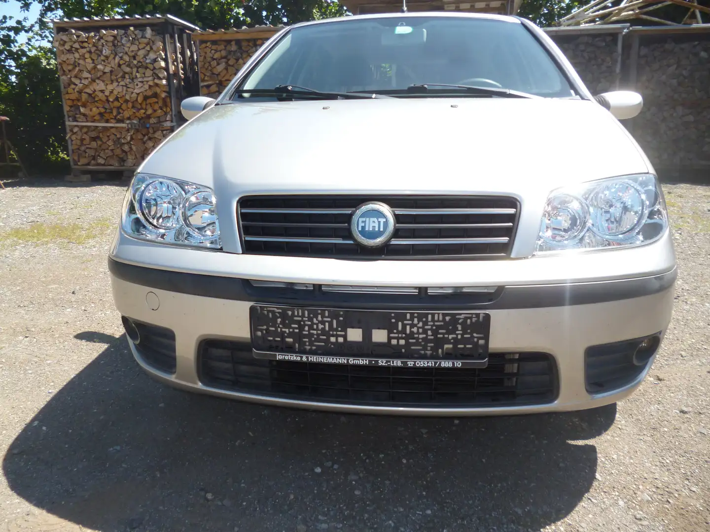 Fiat Punto 1.2 8V Dynamic,Klima,2.Hand,Scheckheft,TÜV09/26 Silber - 1