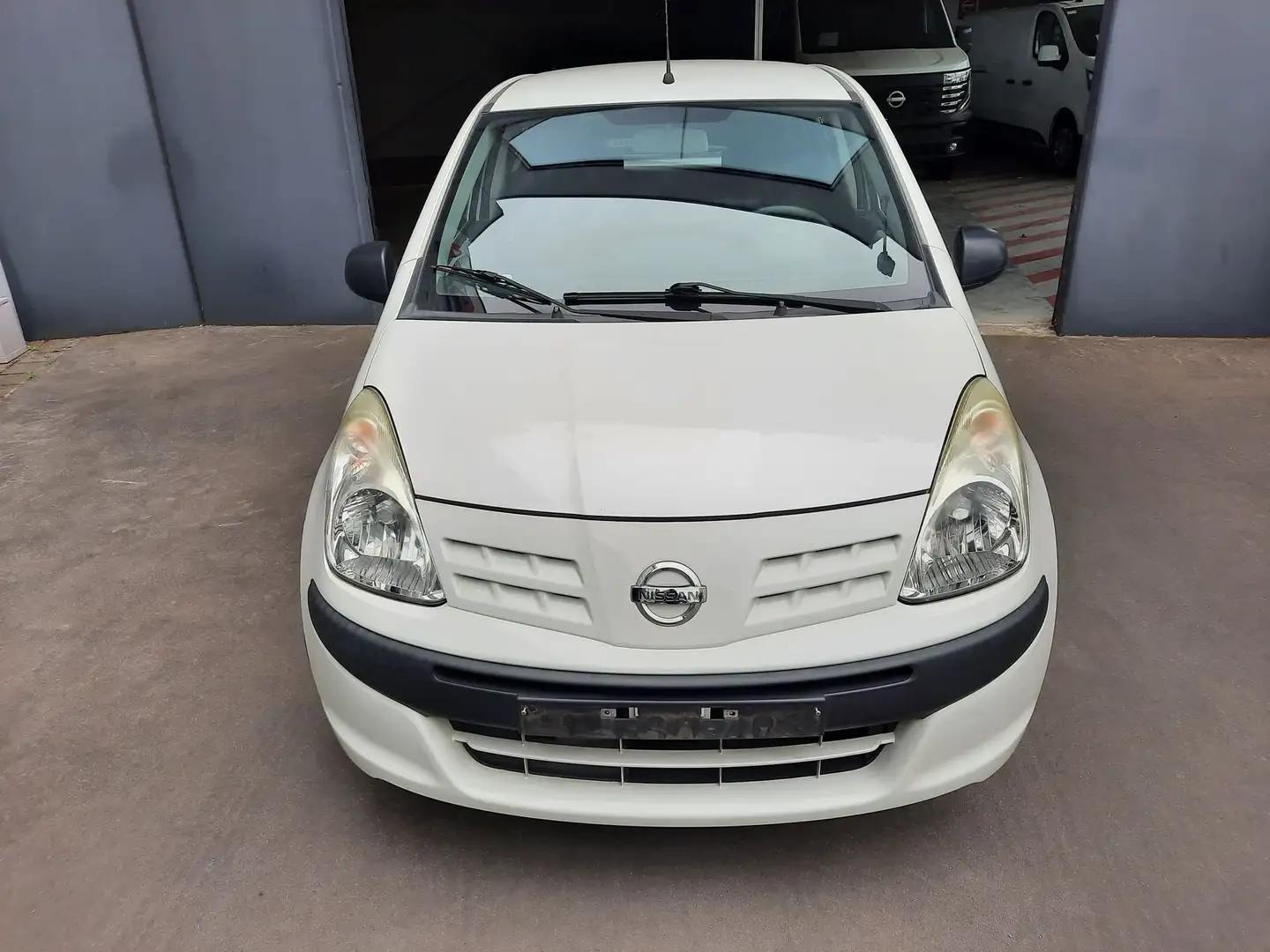 Nissan Pixo Visia - 2