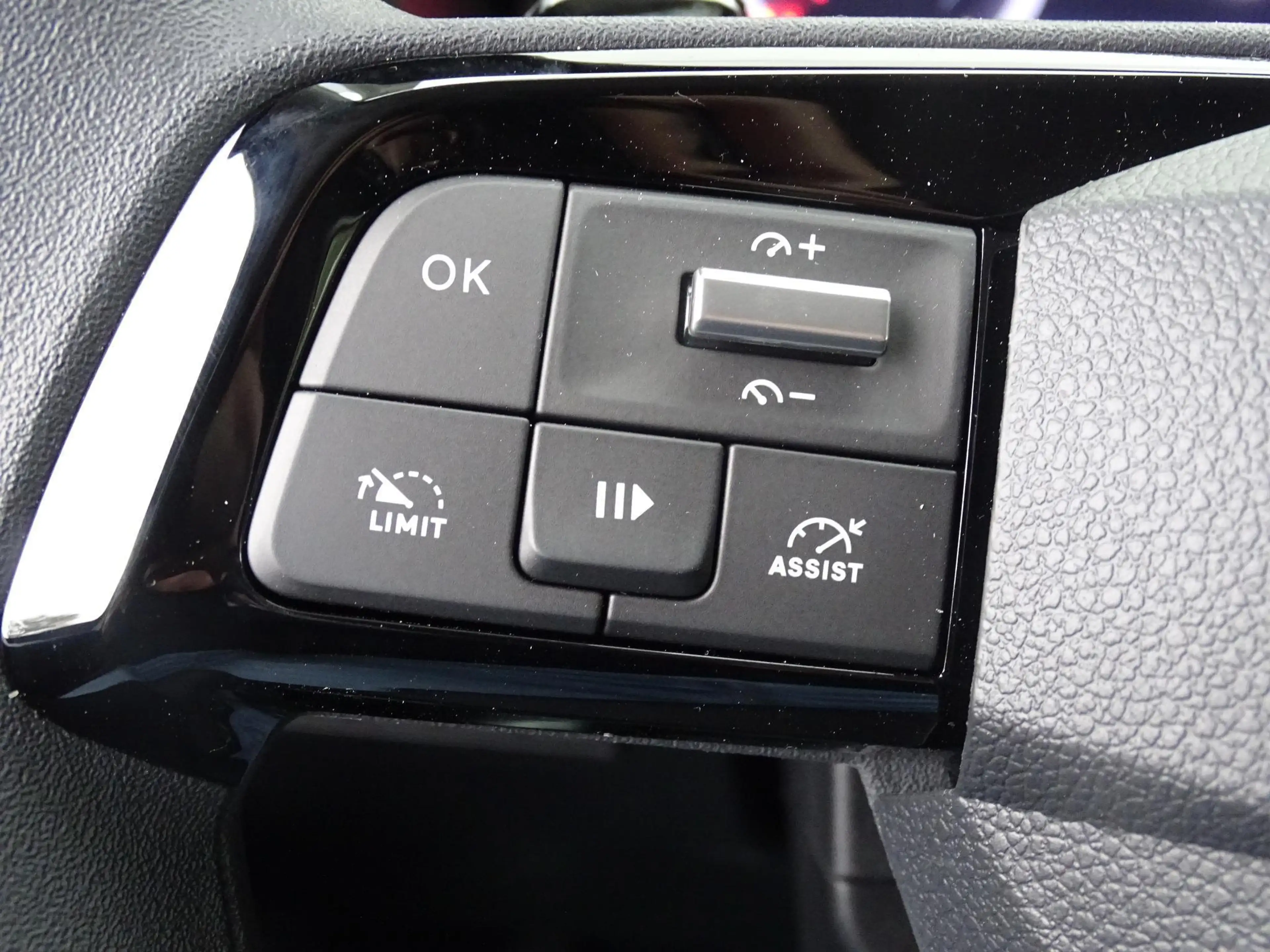 Fiat Doblo 1.5 BlueHDI 100 BVM6 L1 Light — photo 14