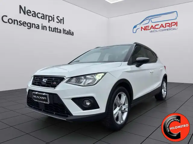 SEAT Arona 1.0TGI FR-CERCHI17-CRUISE-NAVI-SENSORI-DIURNI LEED