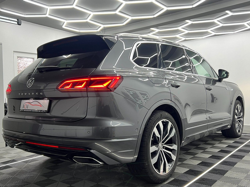 Volkswagen Touareg 4Motion R-LINE/MATRIX/AHK/INNOVISION/21* — photo 14