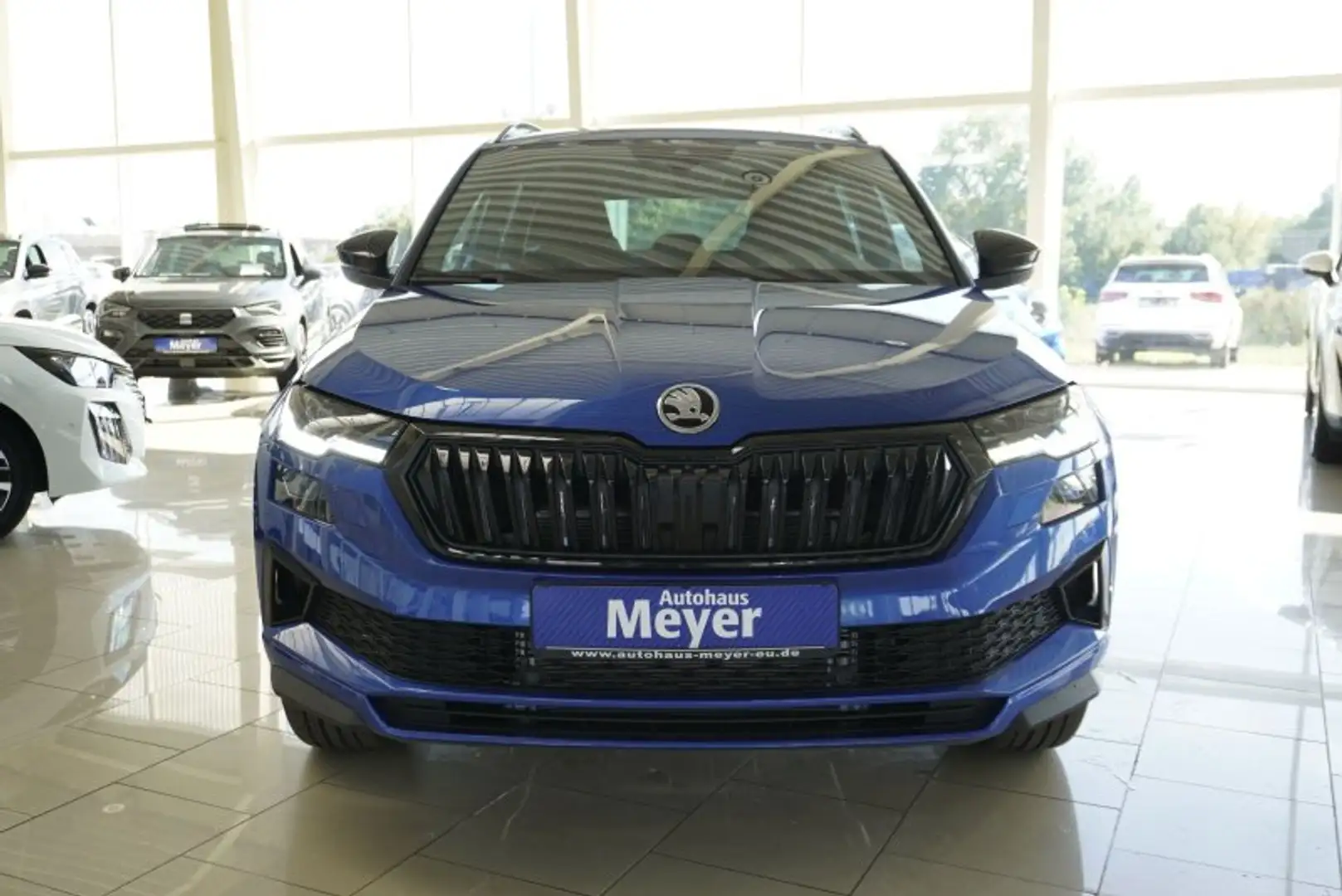 Skoda Karoq Sportline 1,5TSI DSG 4*J.Gar/aAHK/Matrix/Navi Blau - 1