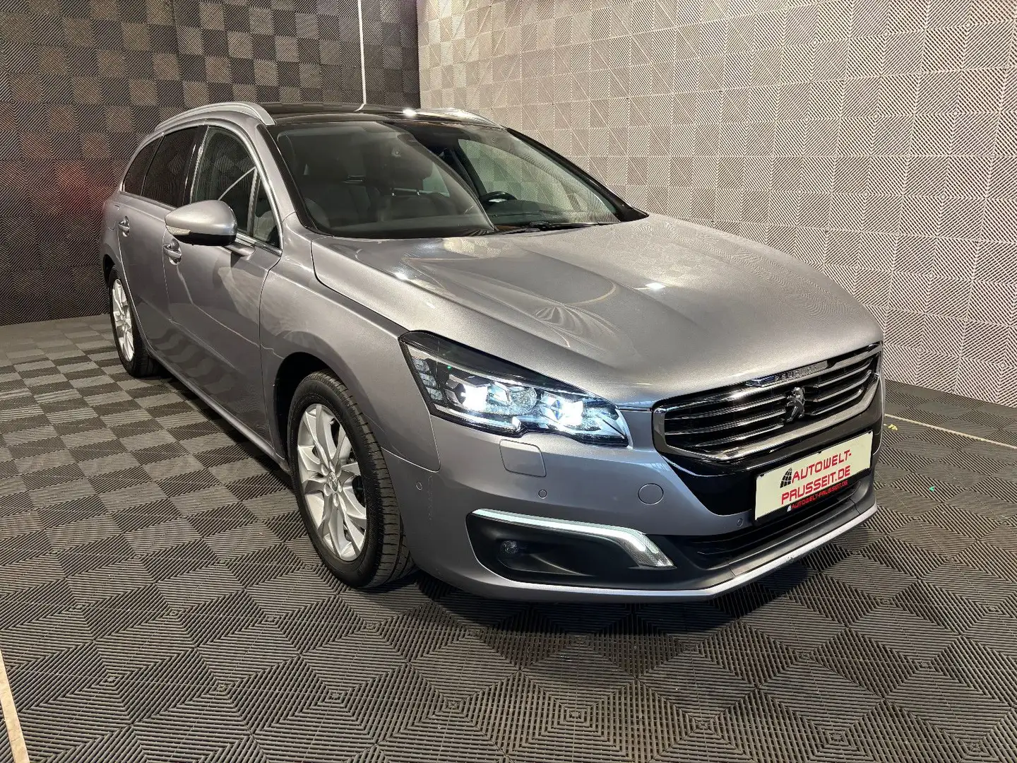 Peugeot 508 SW*ALLURE*PANO-LED-HUD-R.KAM-TOTW-NAV-SHZ - 1