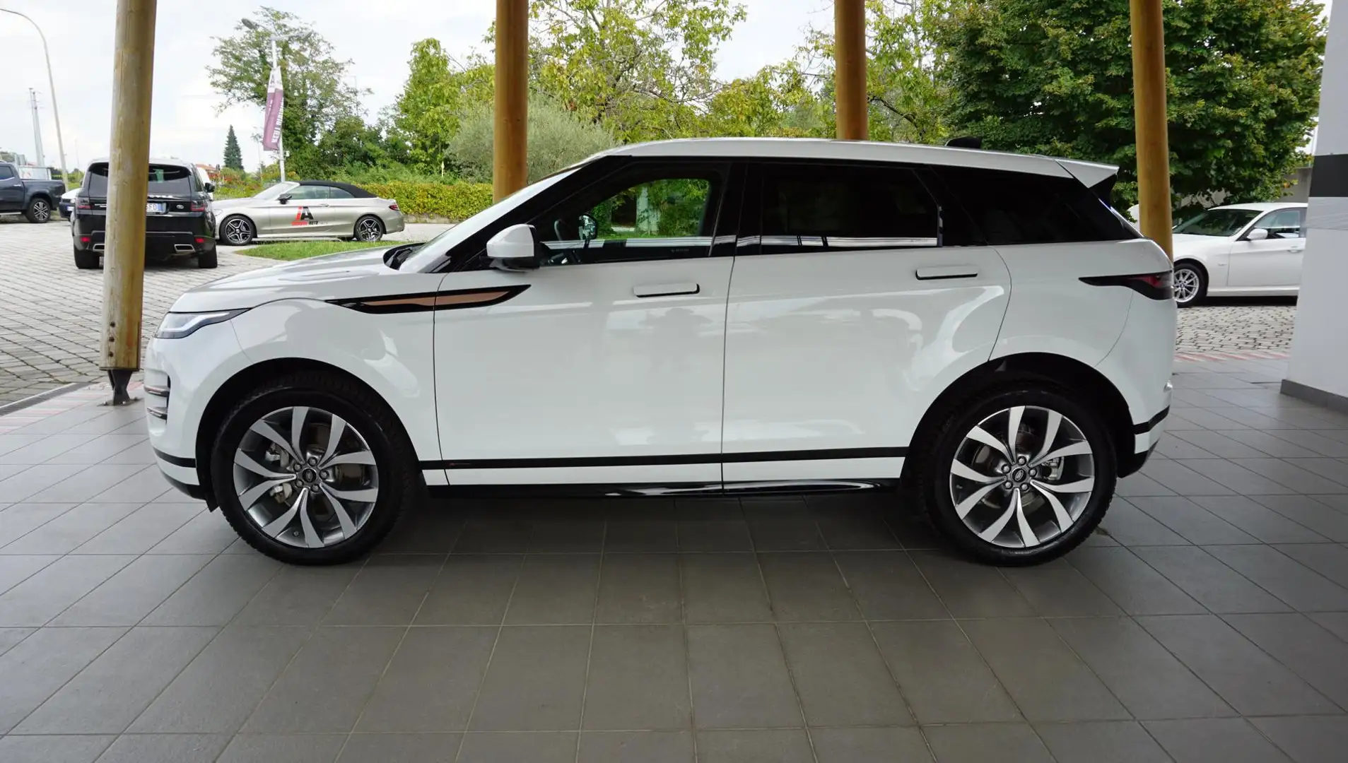 Land Rover Range Rover Evoque 2.0 I4 200 CV AWD Auto R-Dynamic S Bianco - 2