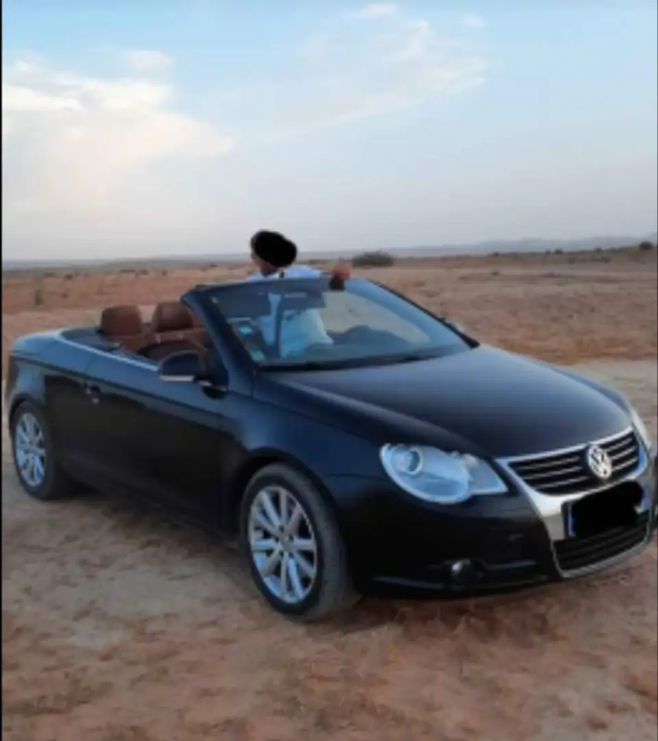 Volkswagen Eos Eos 2.0 16S TDI 140 FAP Sportline Noir - 2