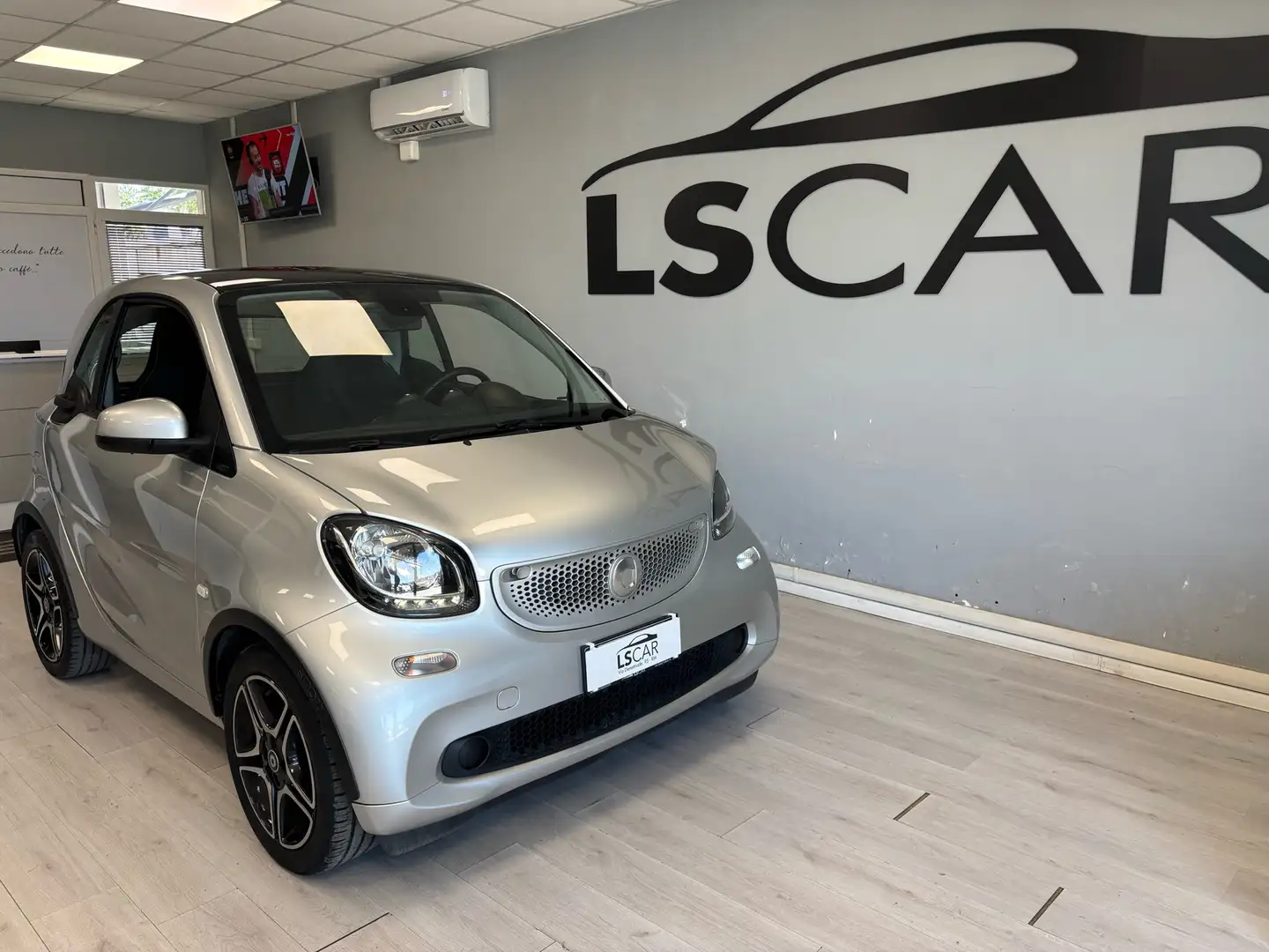 smart forTwo 0.9 t Passion 90cv~Turbo~Unipro~Promo~Finanziament Grigio - 1