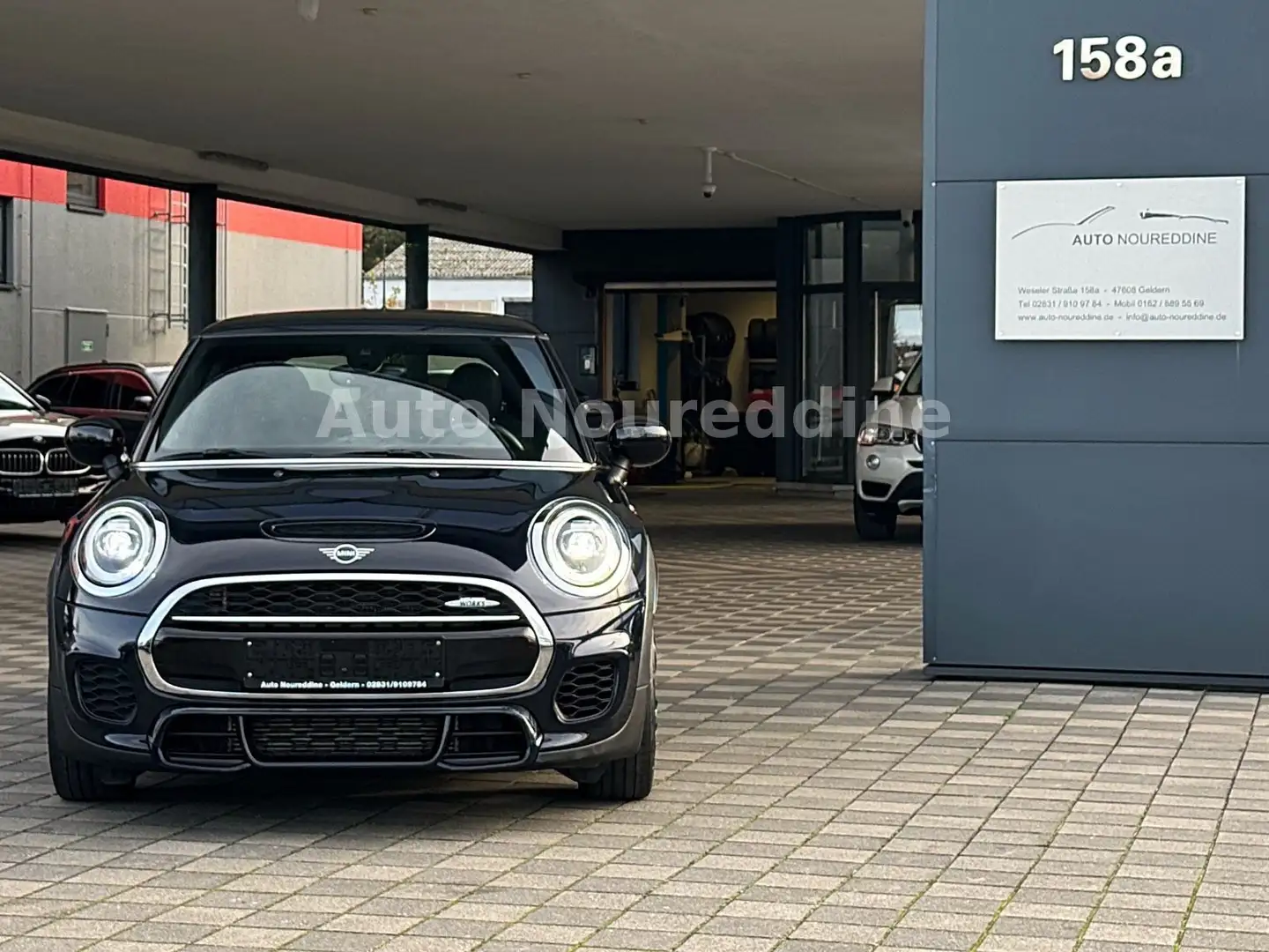 MINI John Cooper Works Facelift*Top Ausstattung*1.Hd* Schwarz - 2