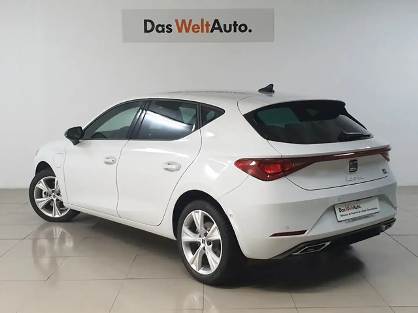 SEAT Leon 1.4 TSI e-Hybrid S&S FR DSG-6 204 Bianco - 2