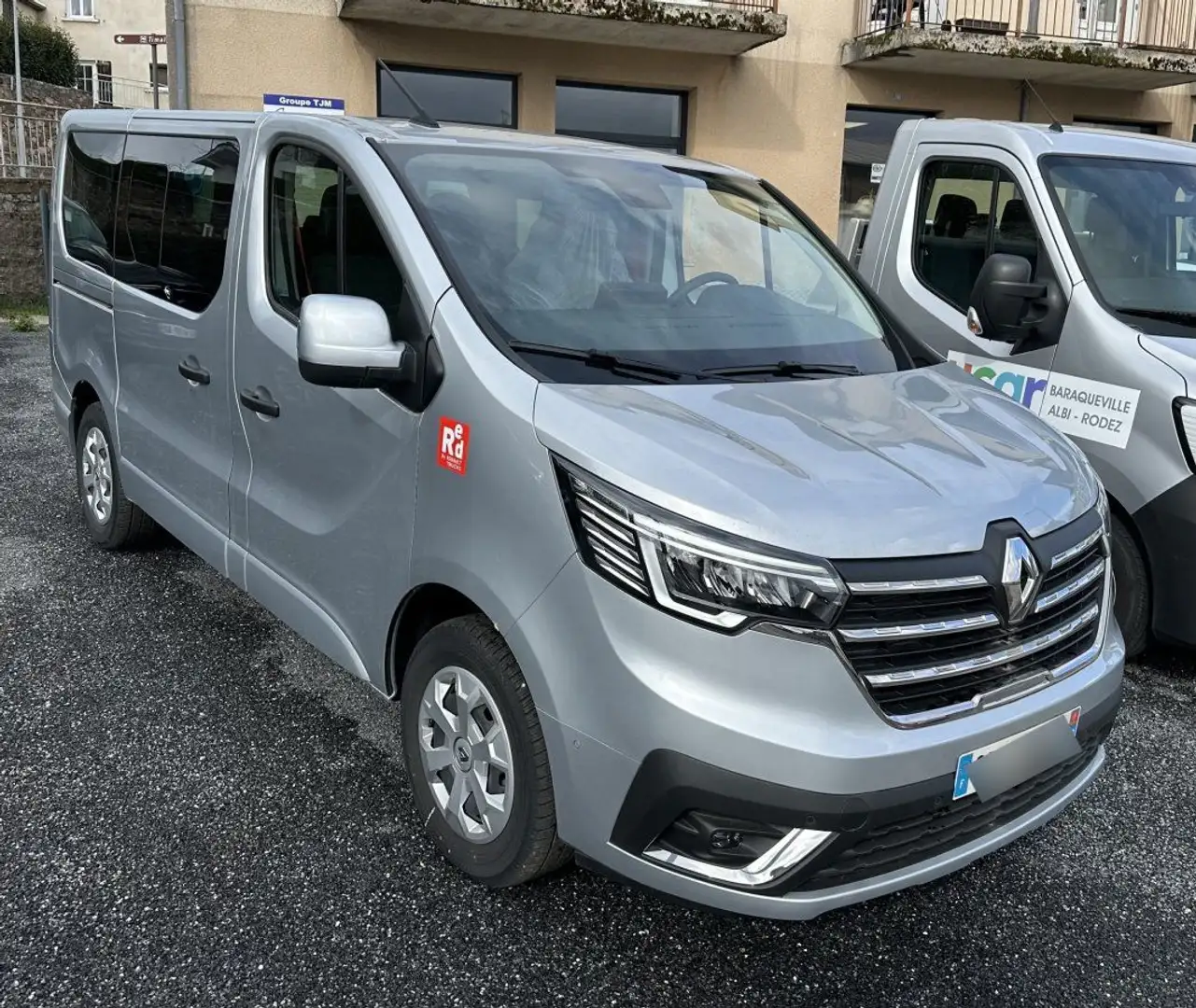 Renault Trafic 9 places 170 cv BVA Red Edition Gris - 1