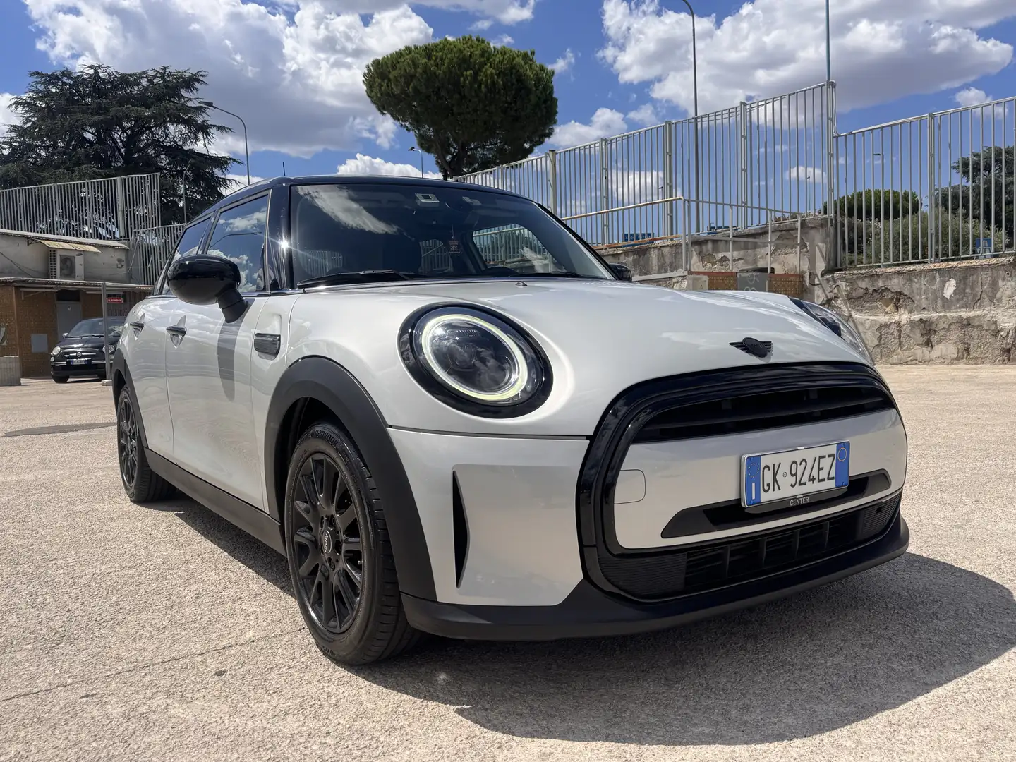 MINI Cooper 5p 1.5 Yours auto - 2