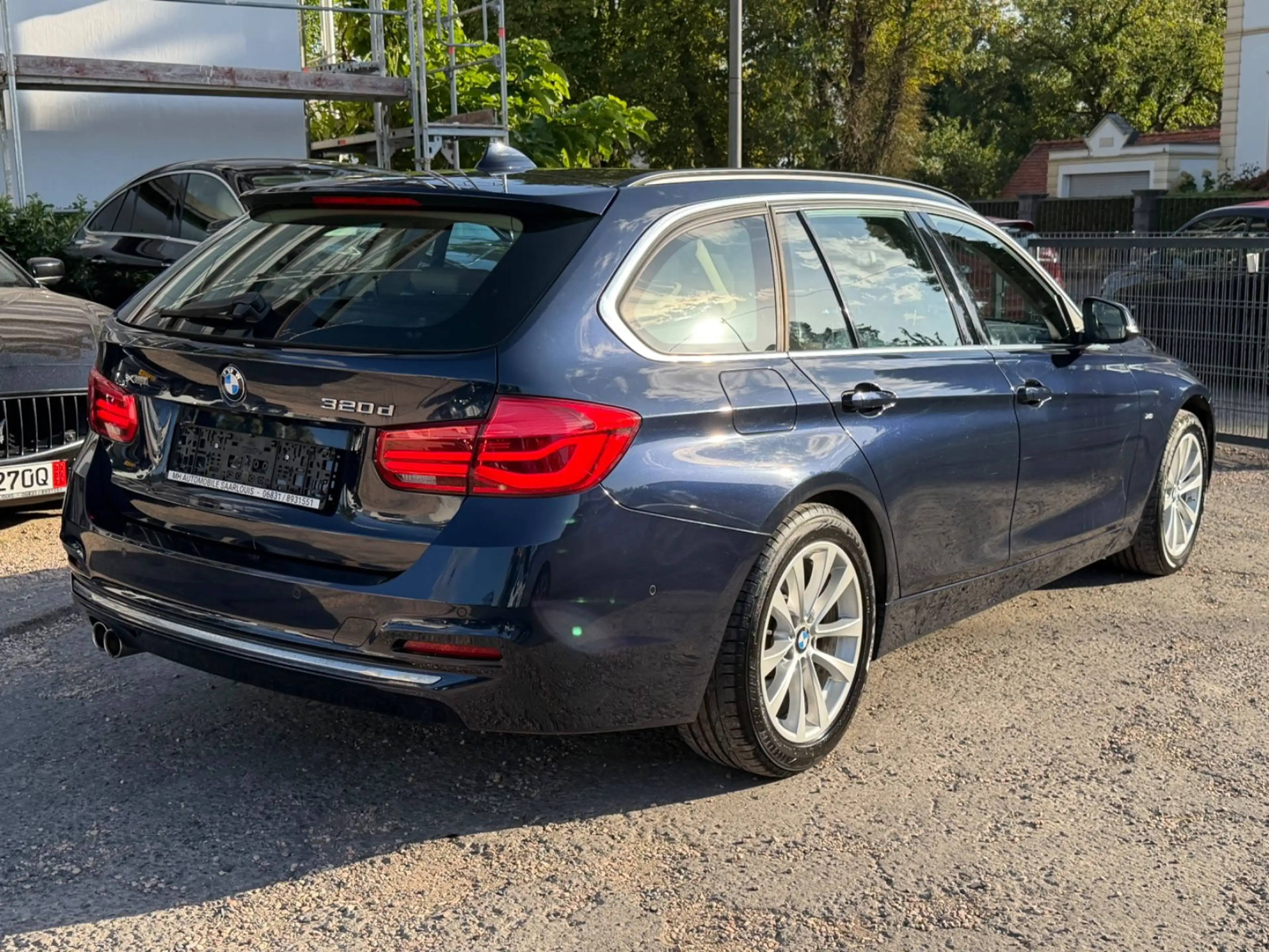 BMW 320 d Touring  xDrive Luxury Line|AHK/HEAD UP — photo 6
