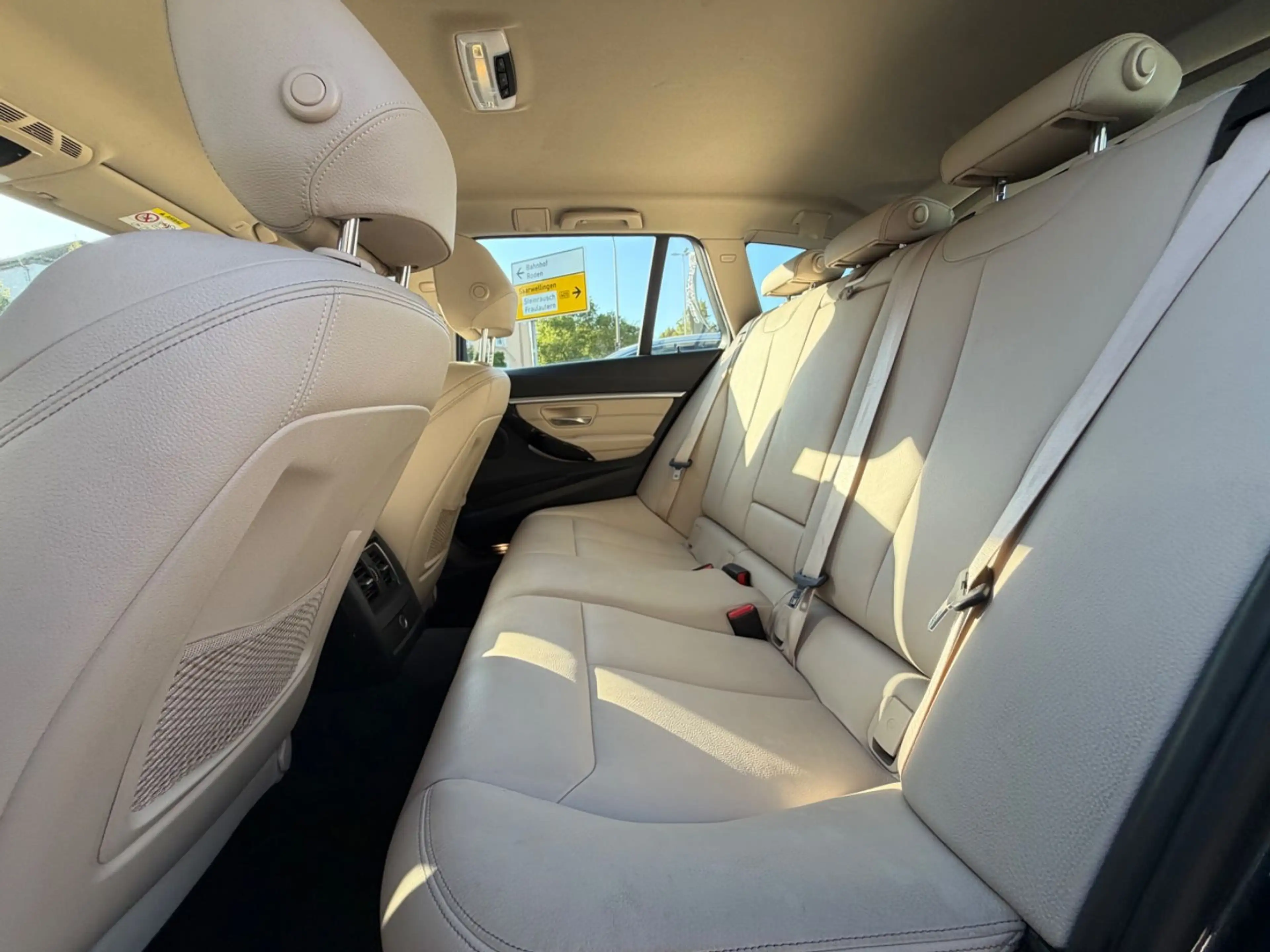 BMW 320 d Touring  xDrive Luxury Line|AHK/HEAD UP — photo 15