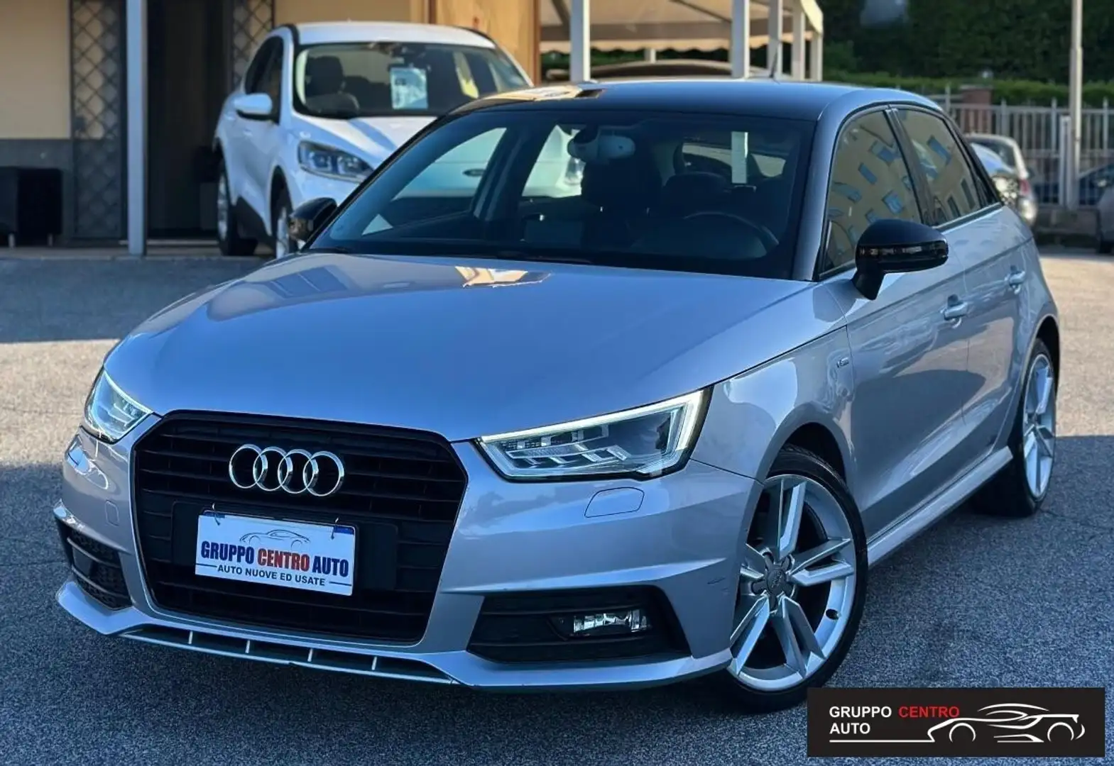 Audi A1 1.6 TDI 116 CV Sport Grigio - 1