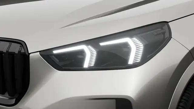 BMW X1 view 6