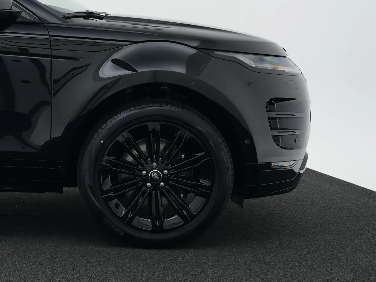 Land Rover Range Rover Evoque 2026 — фото 9