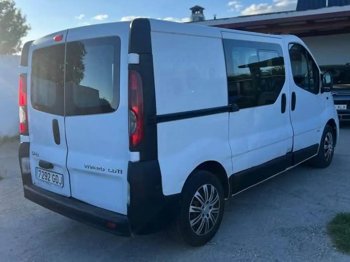 Opel Vivaro Vivaro Fg. 2.5CDTI C 2900 DCb. 135 - 2
