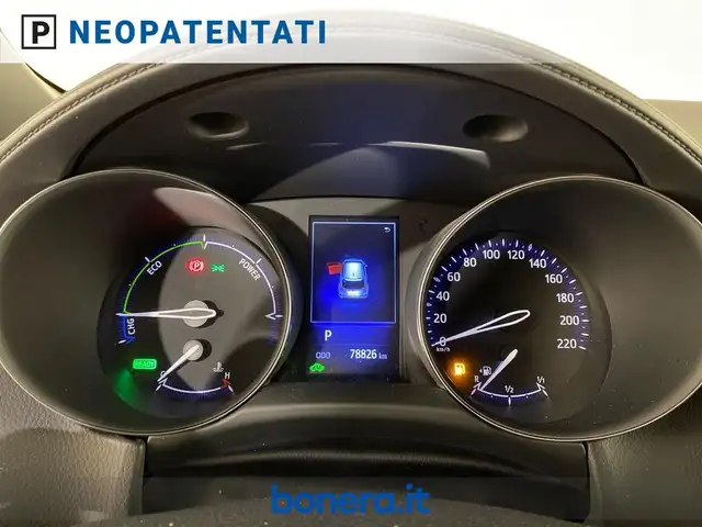 Toyota C-HR view 9