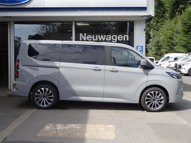 Ford Tourneo Custom PHEV L1 Titanium-X AUT AHK 360Cam — photo 4