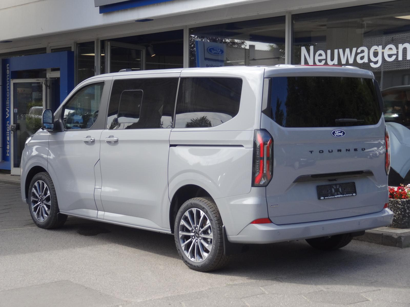 Ford Tourneo Custom PHEV L1 Titanium-X AUT AHK 360Cam — photo 8