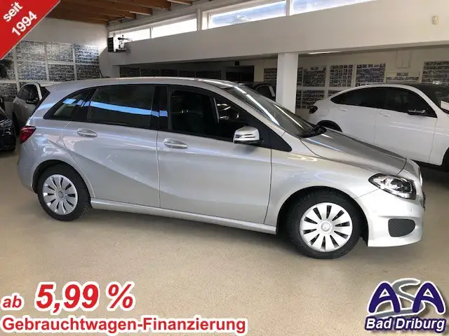 Mercedes-Benz B 220 d+LED+Kamera+AHK+Spiegel-P.+Komfortsitze+Fahrwerk