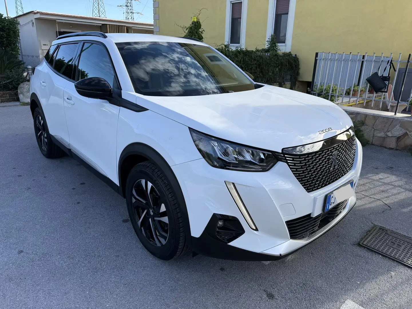 Peugeot 2008 1.5 BlueHDi - ALLURE PACK - V. COCKPIT - 1