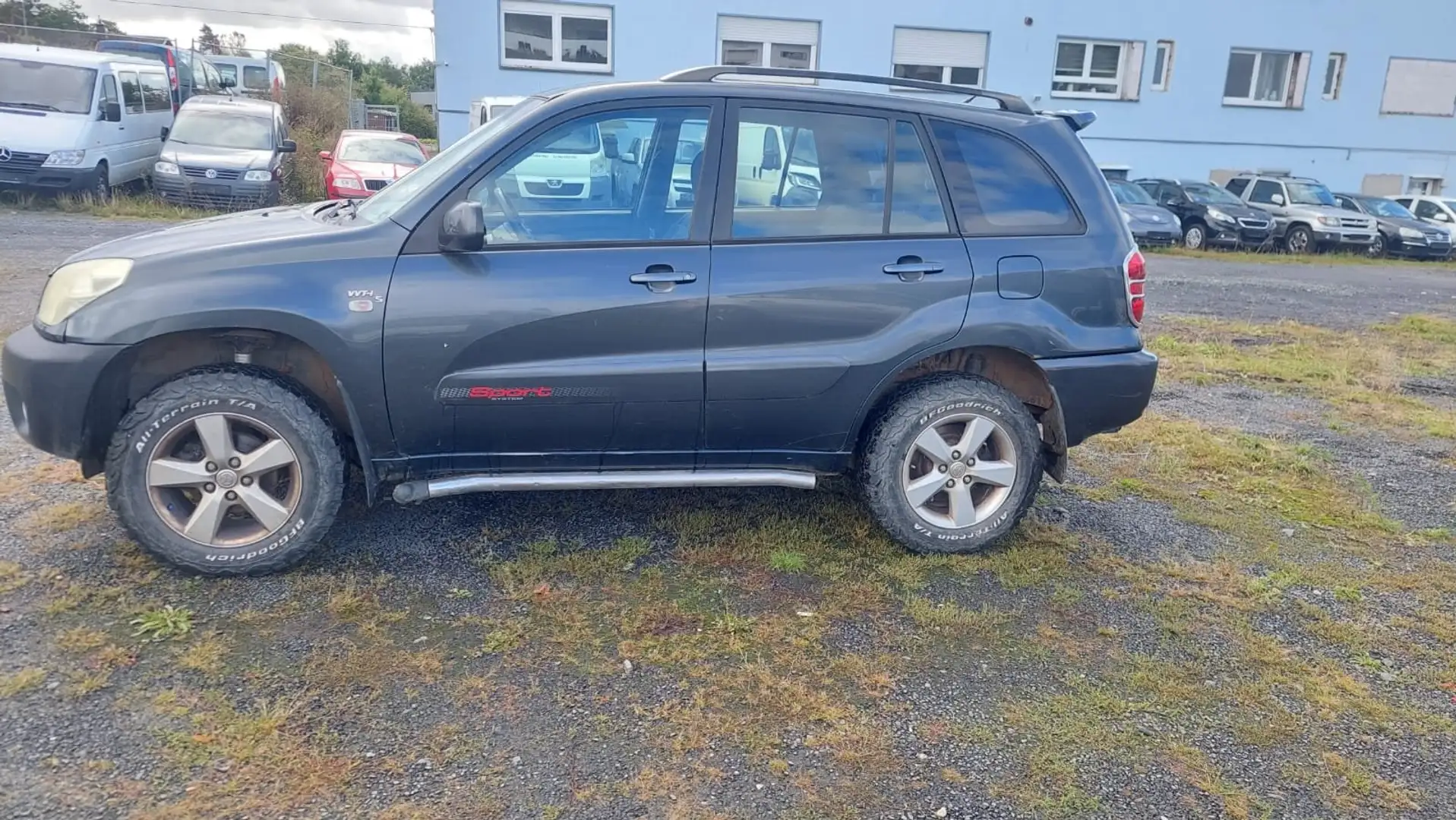 Toyota RAV 4 2.0 Edition 4X4 Grau - 2