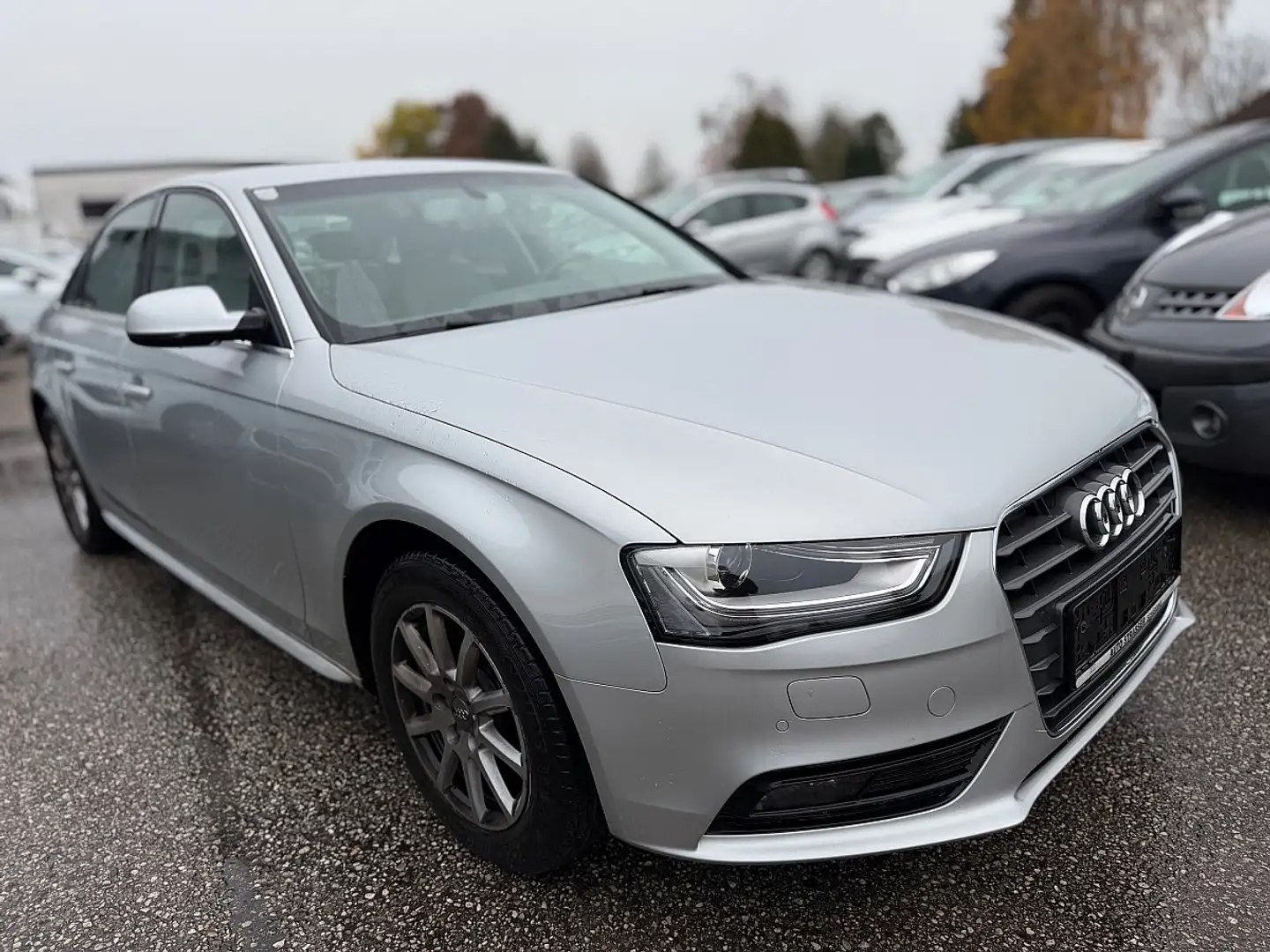 Audi A4 1,8 TFSI Style Aut. Silber - 2