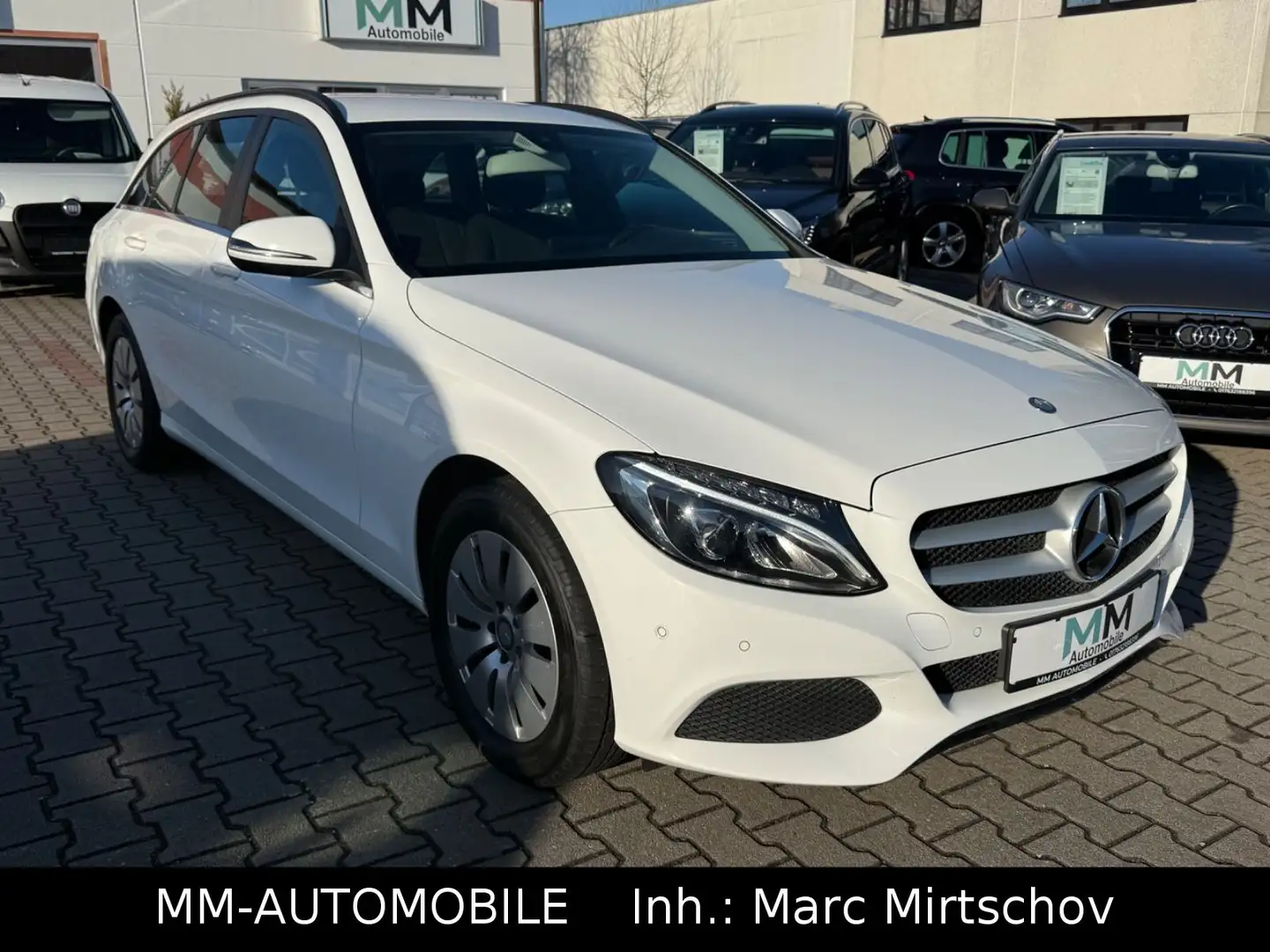 Mercedes-Benz C 200 T BlueTec-NAVI-LED-PDC-SHZ-KLIMAAU-MERC.KD Weiß - 1