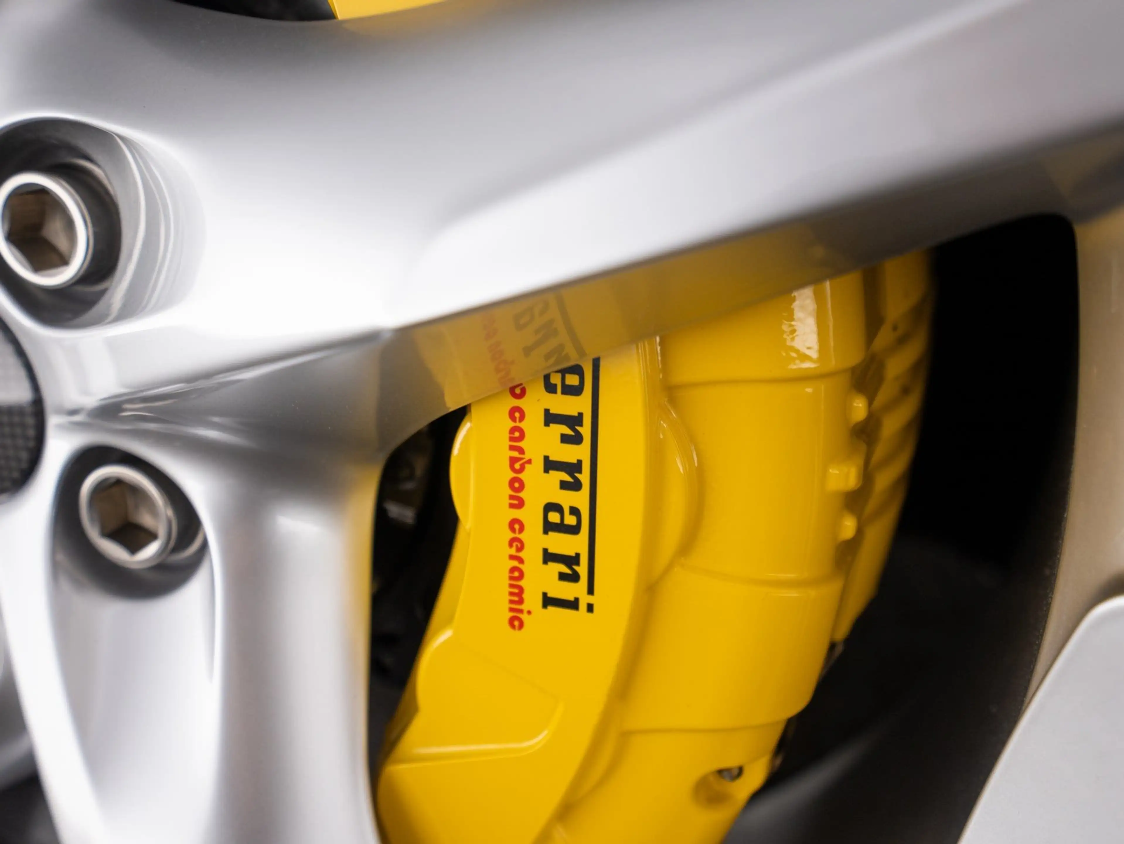 Ferrari Purosangue — photo 13