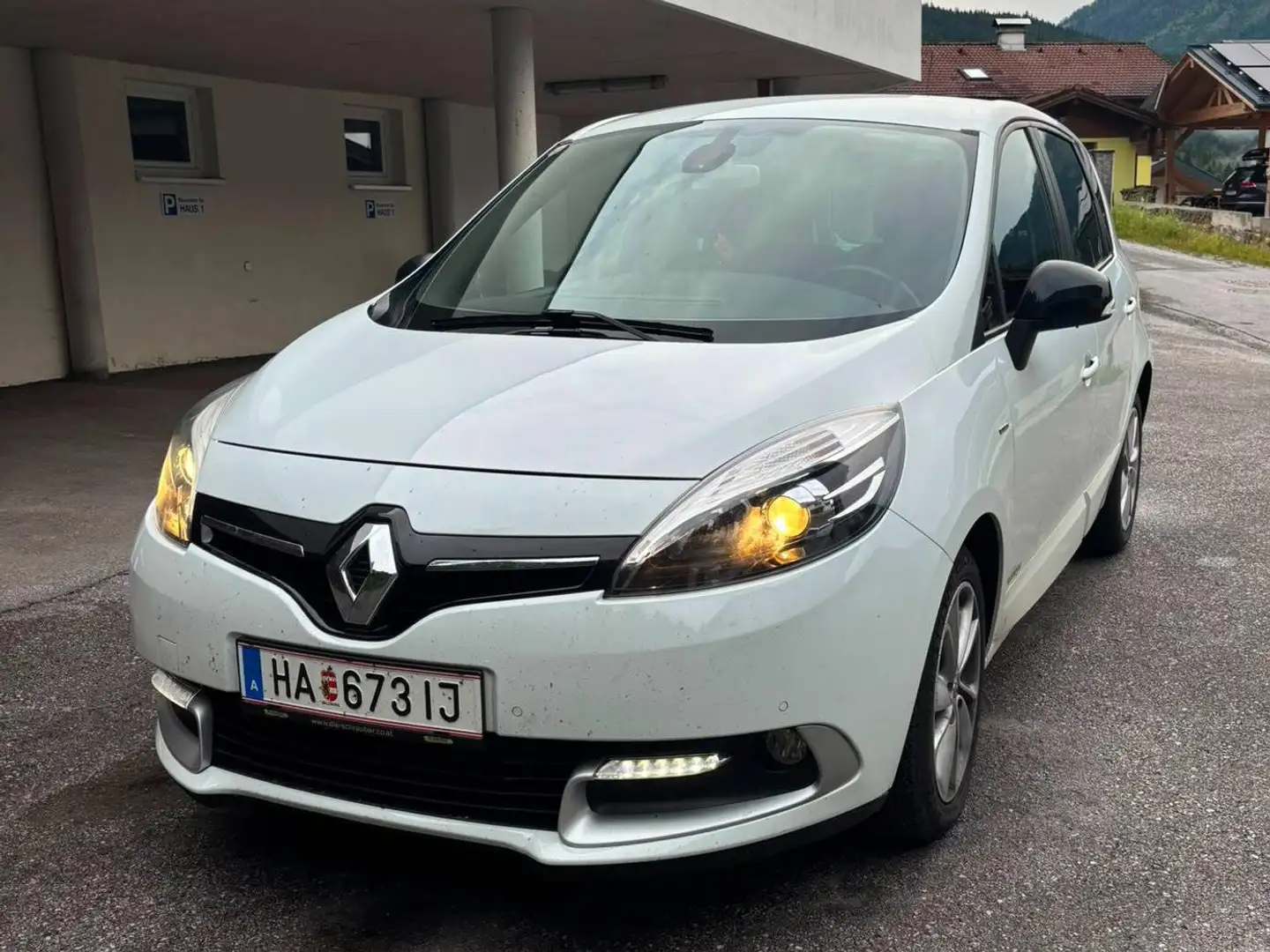 Renault Scenic Scénic Energy dCi 110 Limited Limited Weiß - 1