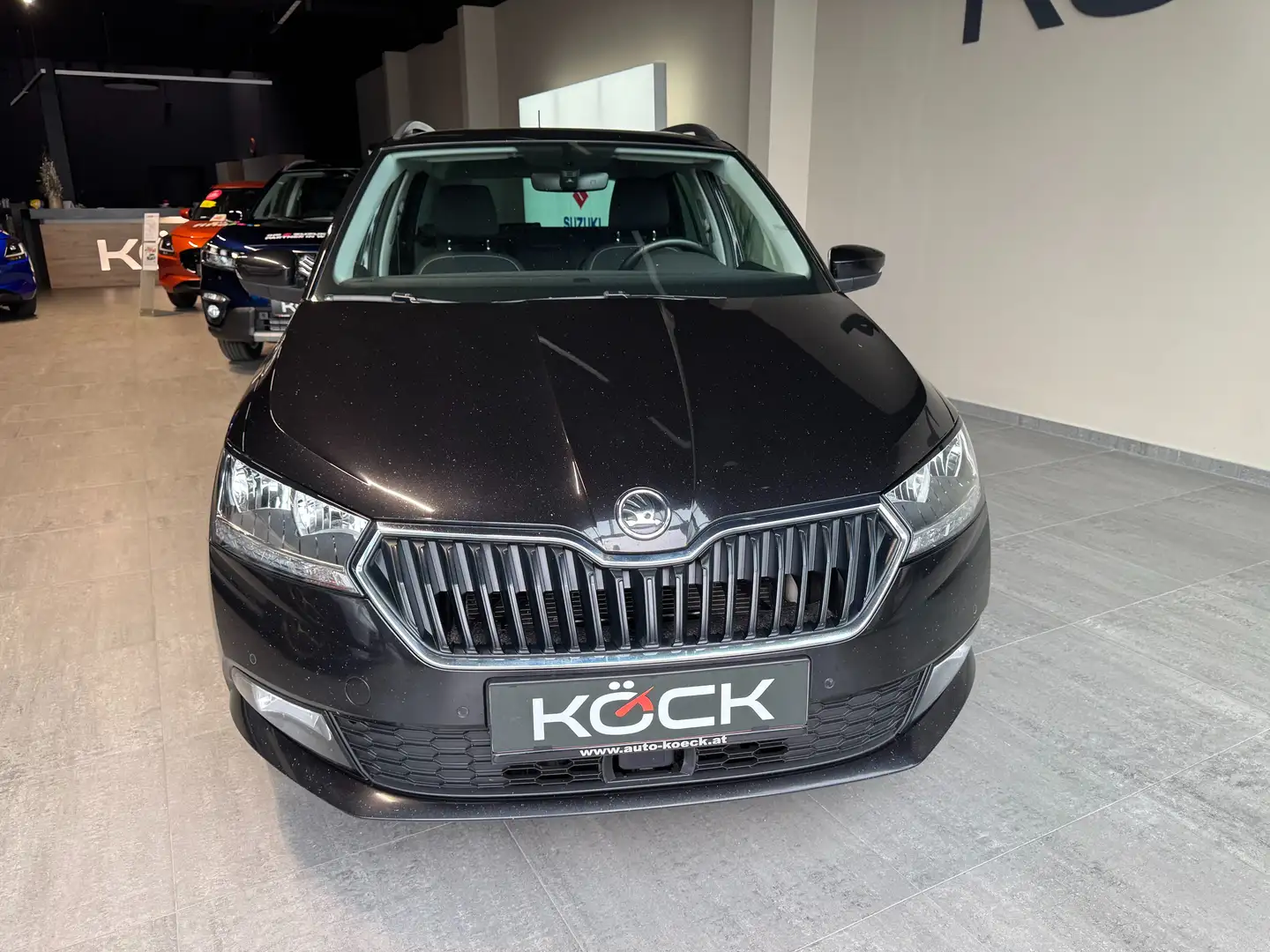 Skoda Fabia Style Schwarz - 2