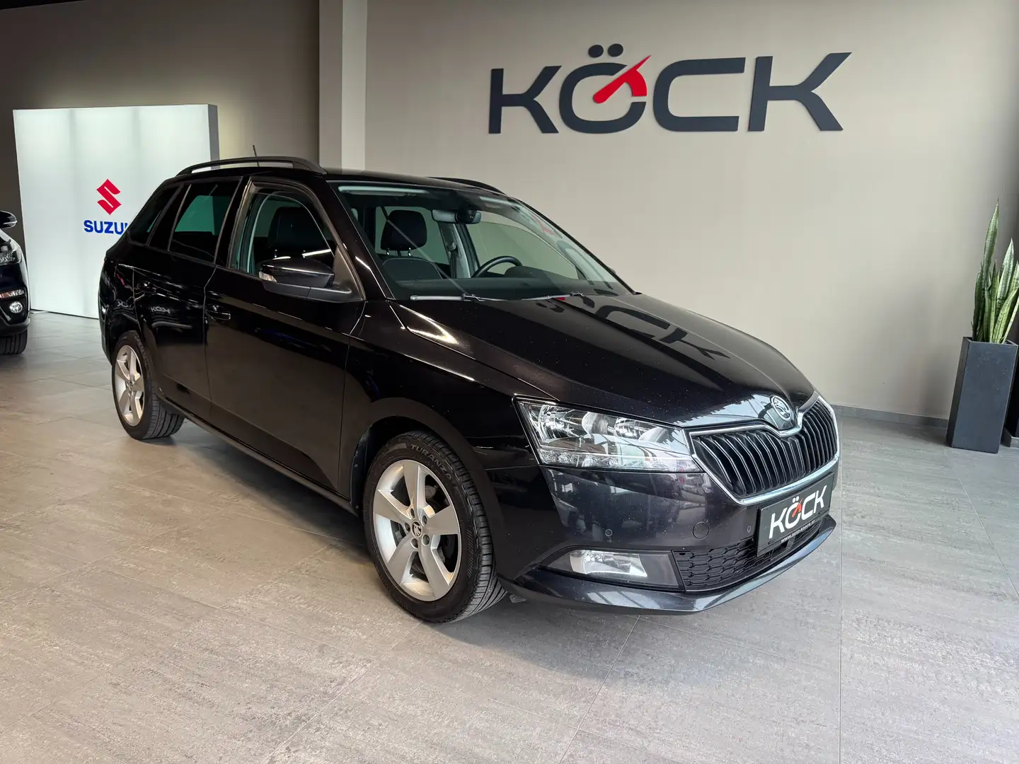Skoda Fabia Style Schwarz - 1