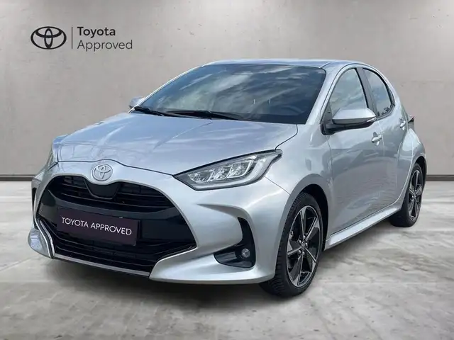 Toyota Yaris 1.5h 130 Lounge