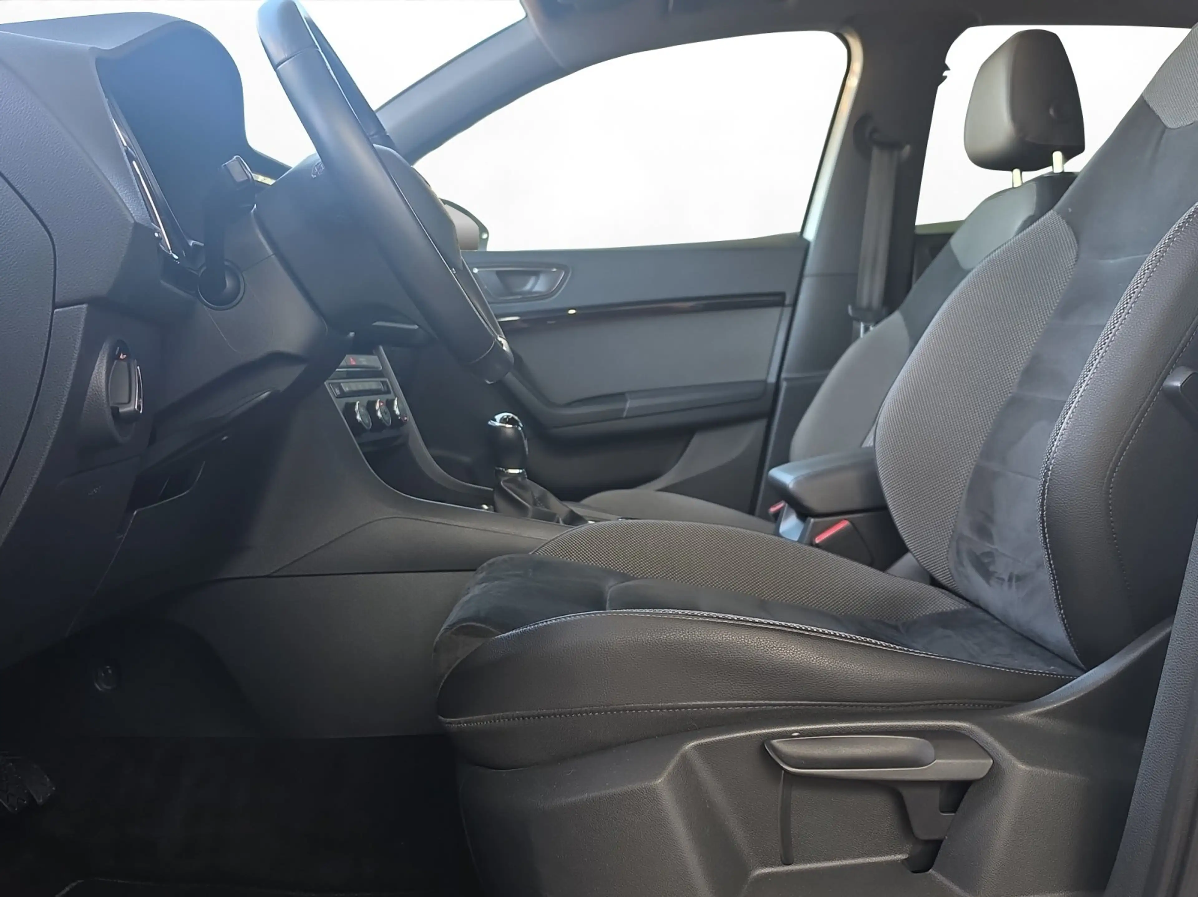 SEAT Ateca 1.4 TSI XCELLENCE — photo 8