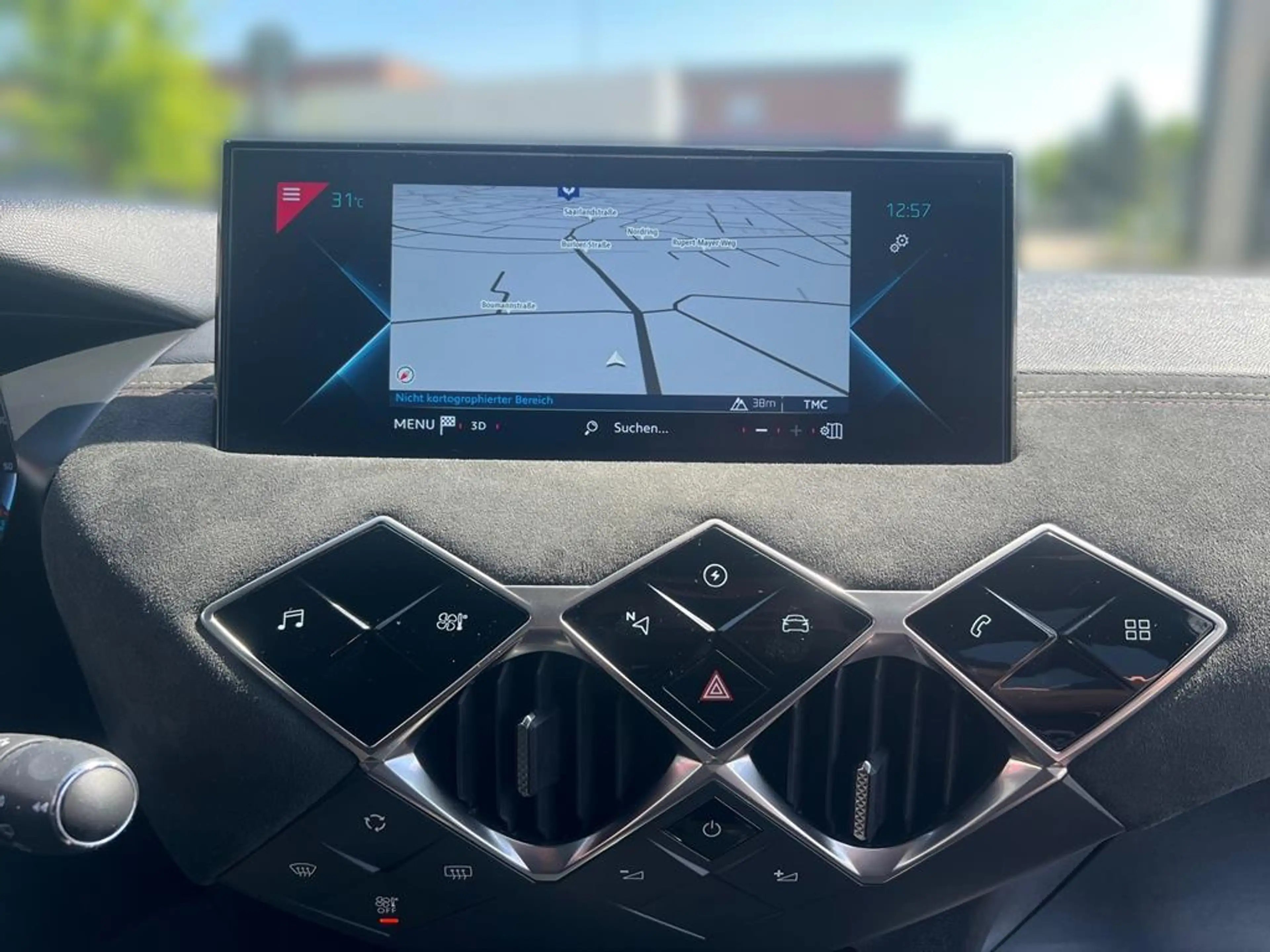 DS Automobiles DS 3 Crossback E-Tense Performance Line + — photo 14