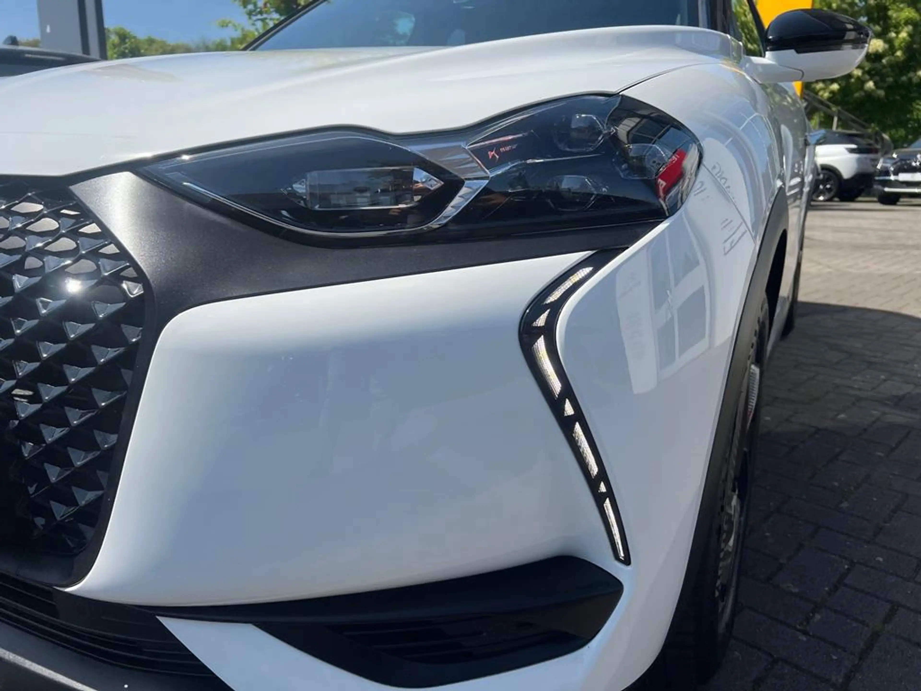 DS Automobiles DS 3 Crossback E-Tense Performance Line + — photo 11