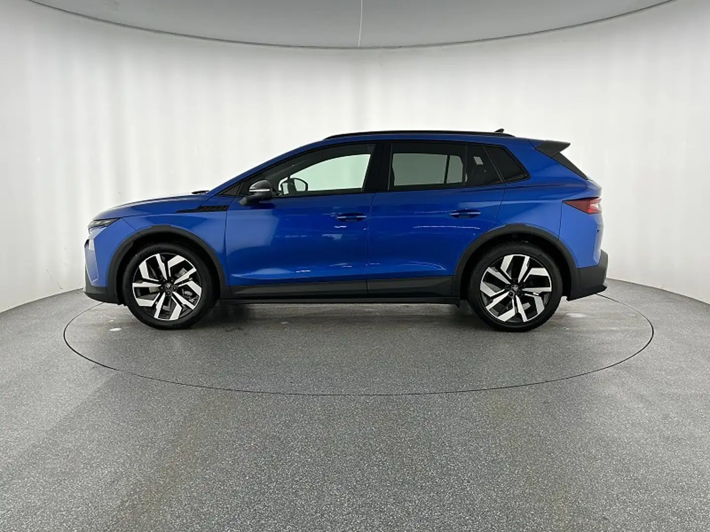 Skoda Elroq Sportline 85 Blau - 2