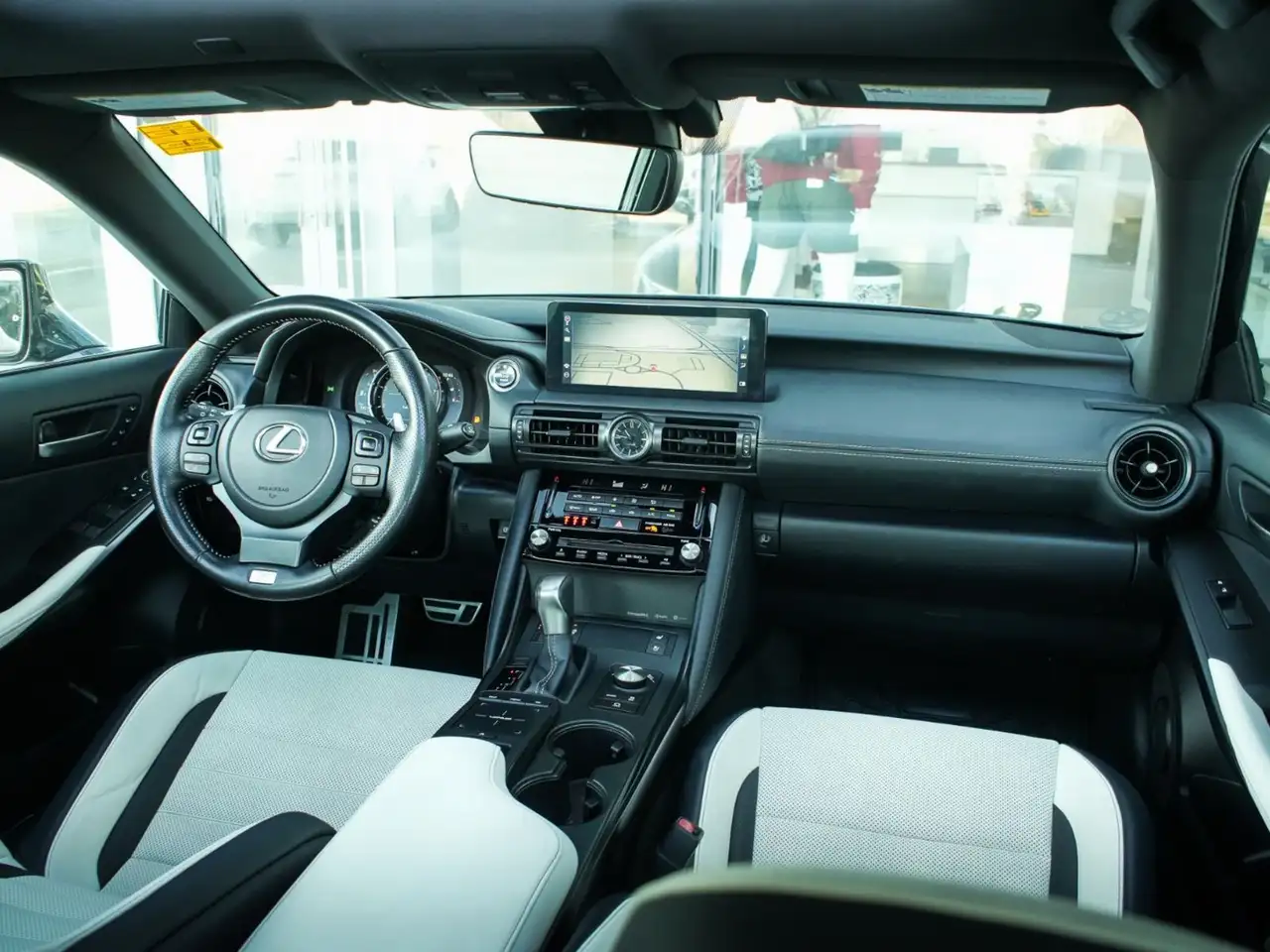 Lexus IS снимка Lexus IS