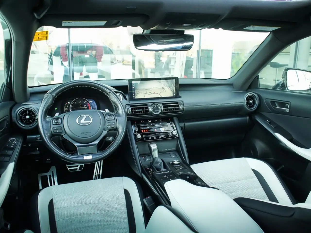 Lexus IS снимка Lexus IS