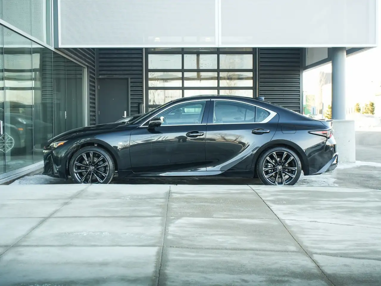 Lexus IS снимка Lexus IS