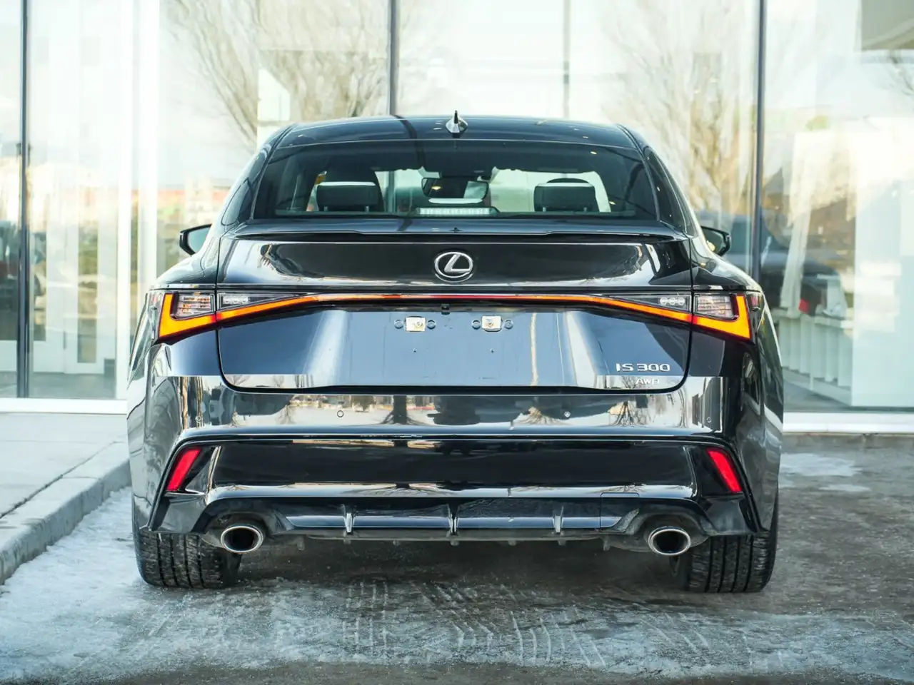 Lexus IS снимка Lexus IS