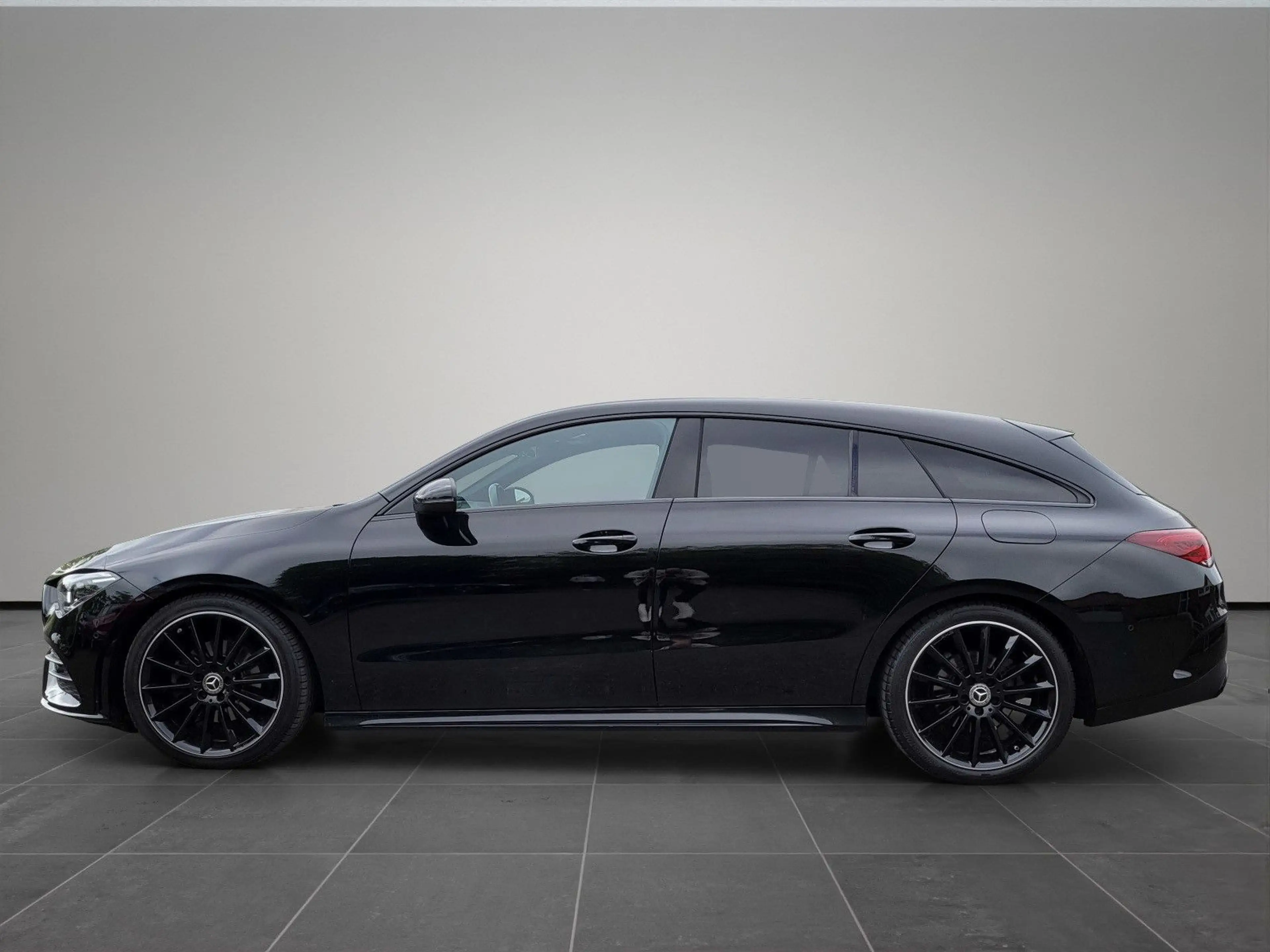 Mercedes-Benz CLA 200 AMG Line PANO|R-KAM|NIGHT — photo 2
