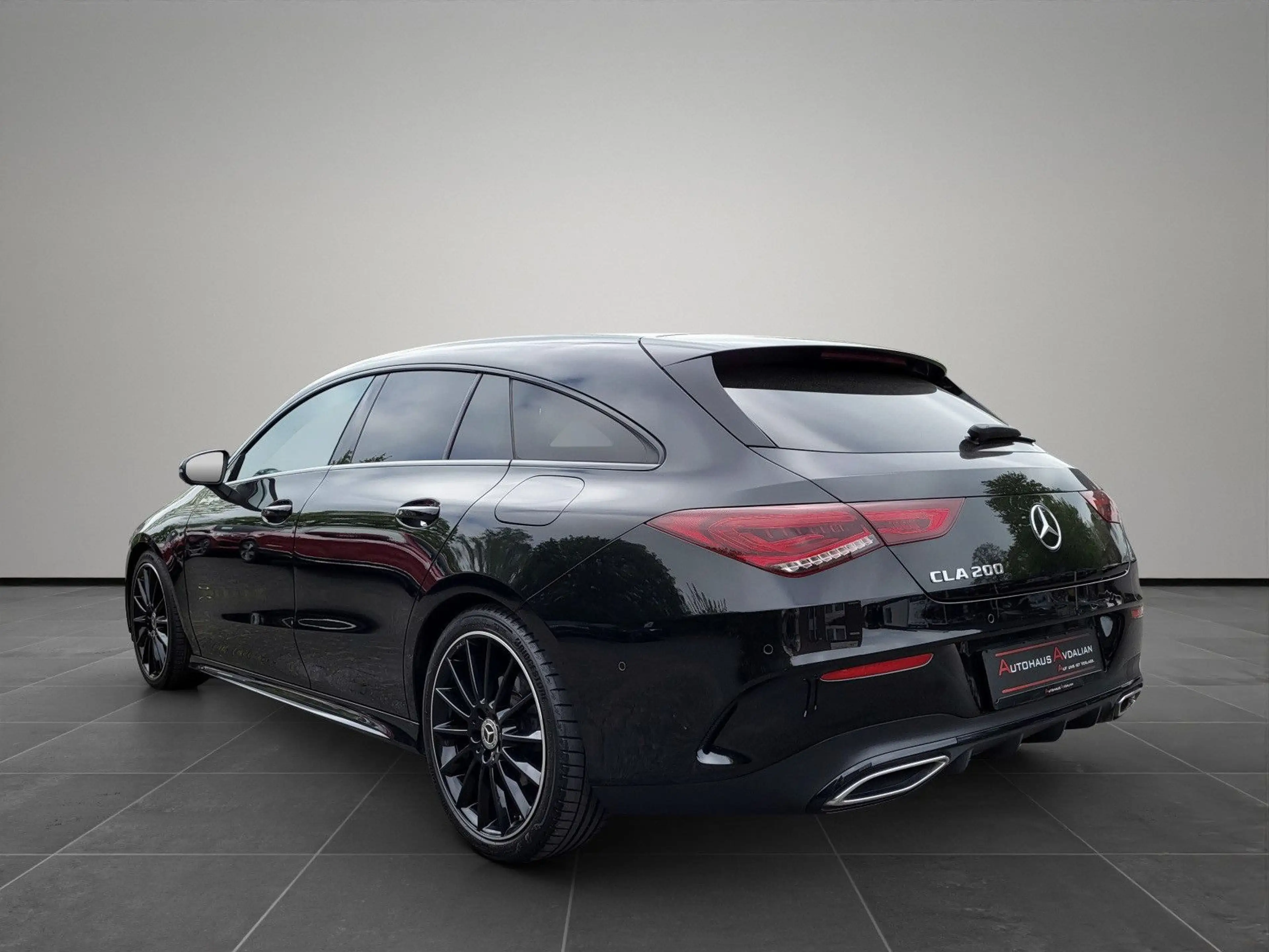Mercedes-Benz CLA 200 AMG Line PANO|R-KAM|NIGHT — photo 3