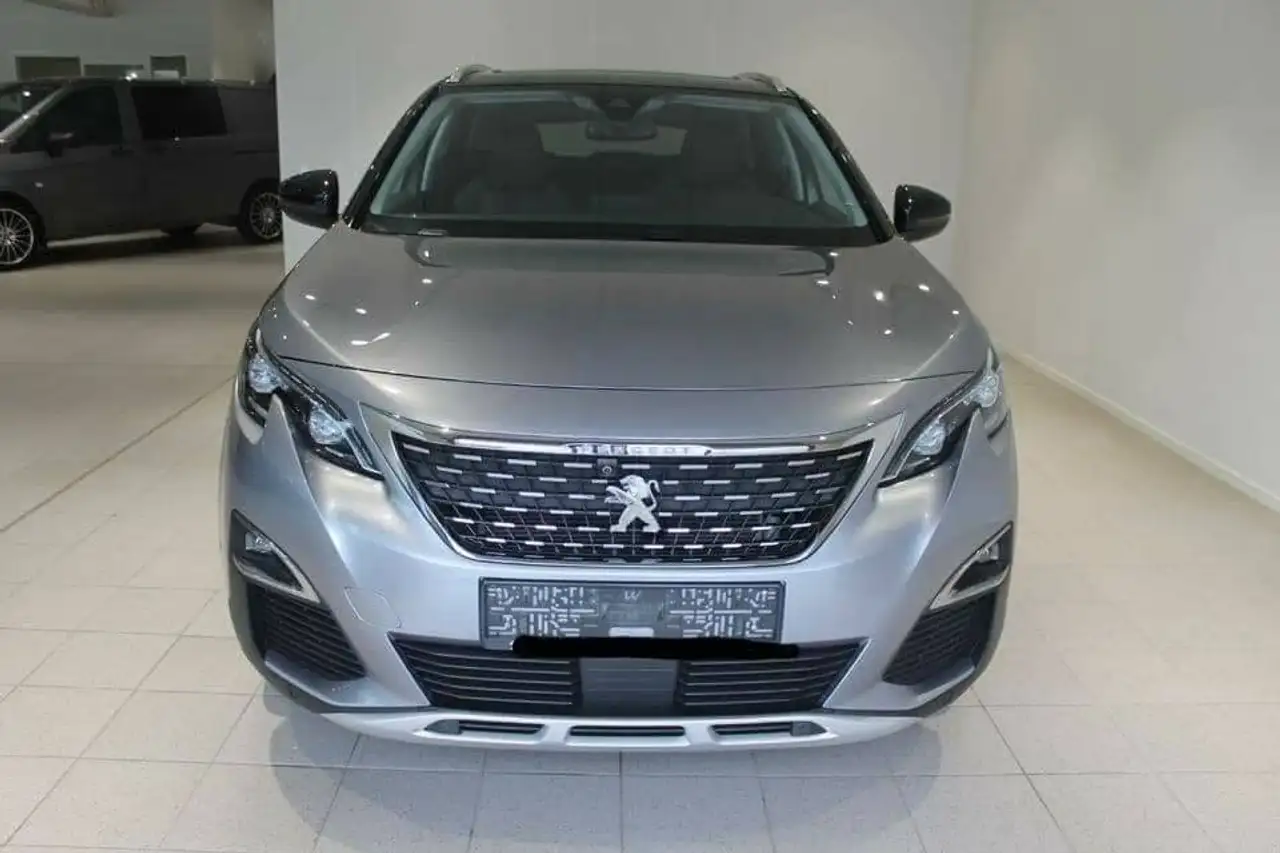 Peugeot 3008 1.6 HDI 110 FAP BUSINESS PACK VU