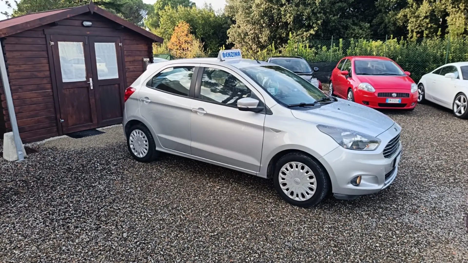 Ford Ka/Ka+ Ka + 1.2 70cv - 1