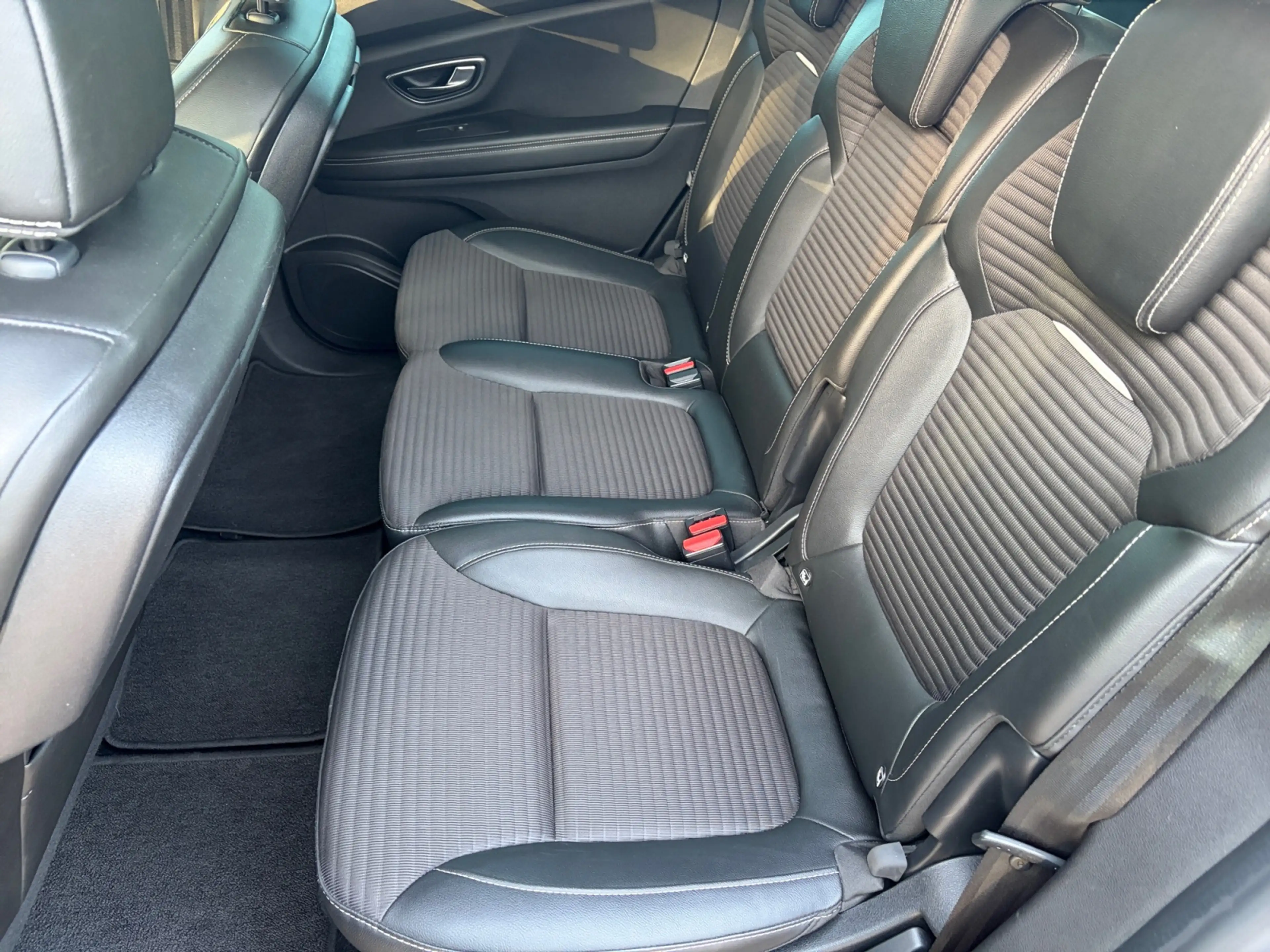Renault Grand Scenic 1.2 TCe Intens 7 Persoons | Clima | Cruise | Pano — photo 6