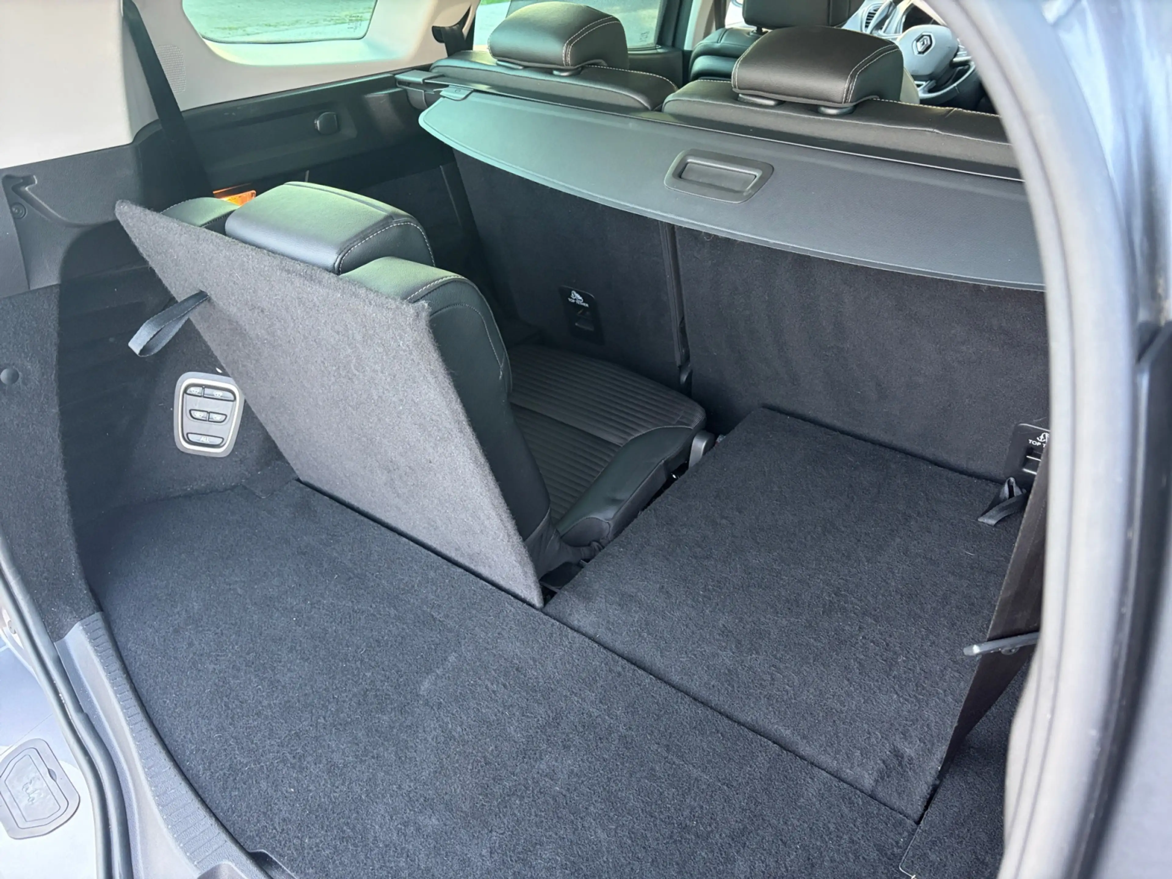 Renault Grand Scenic 1.2 TCe Intens 7 Persoons | Clima | Cruise | Pano — photo 13