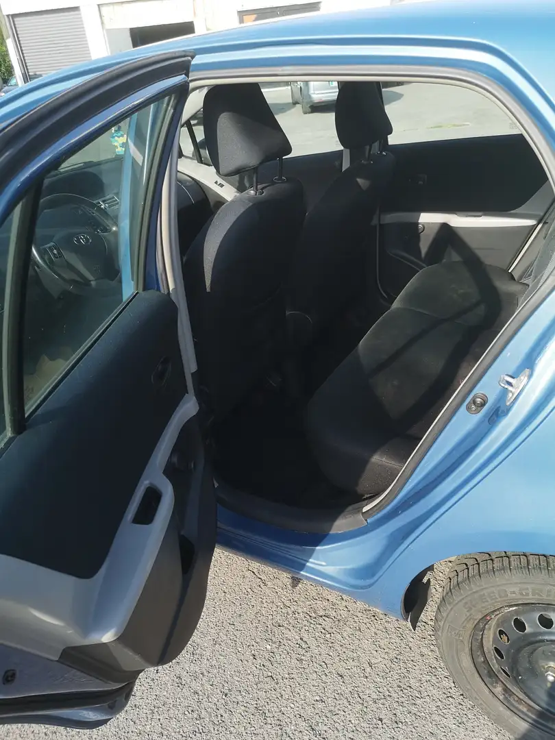 Toyota Yaris Yaris  5-Türer 1.0 VVT-i Blau - 2