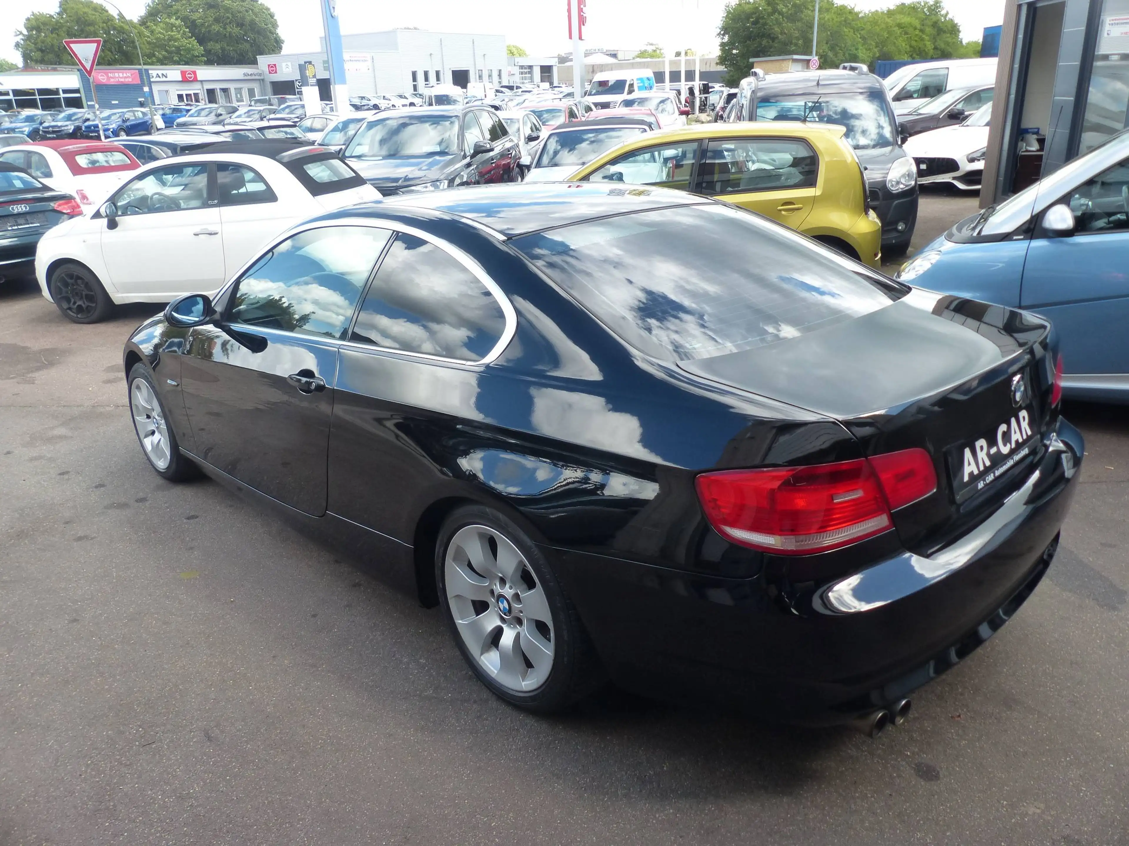 BMW 325 i Coupe Klima Leder Sitzheizung Xenon HU/AU NEU — photo 7