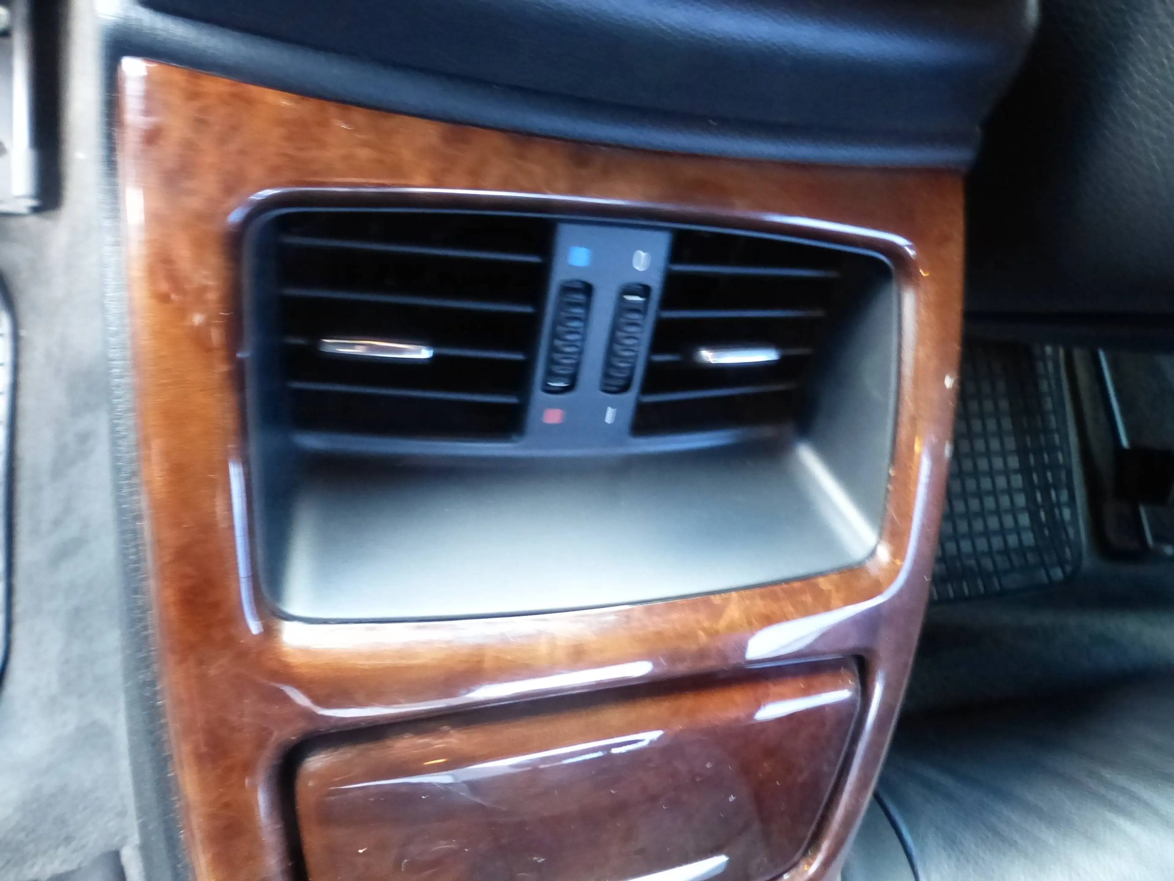BMW 325 i Coupe Klima Leder Sitzheizung Xenon HU/AU NEU — photo 13